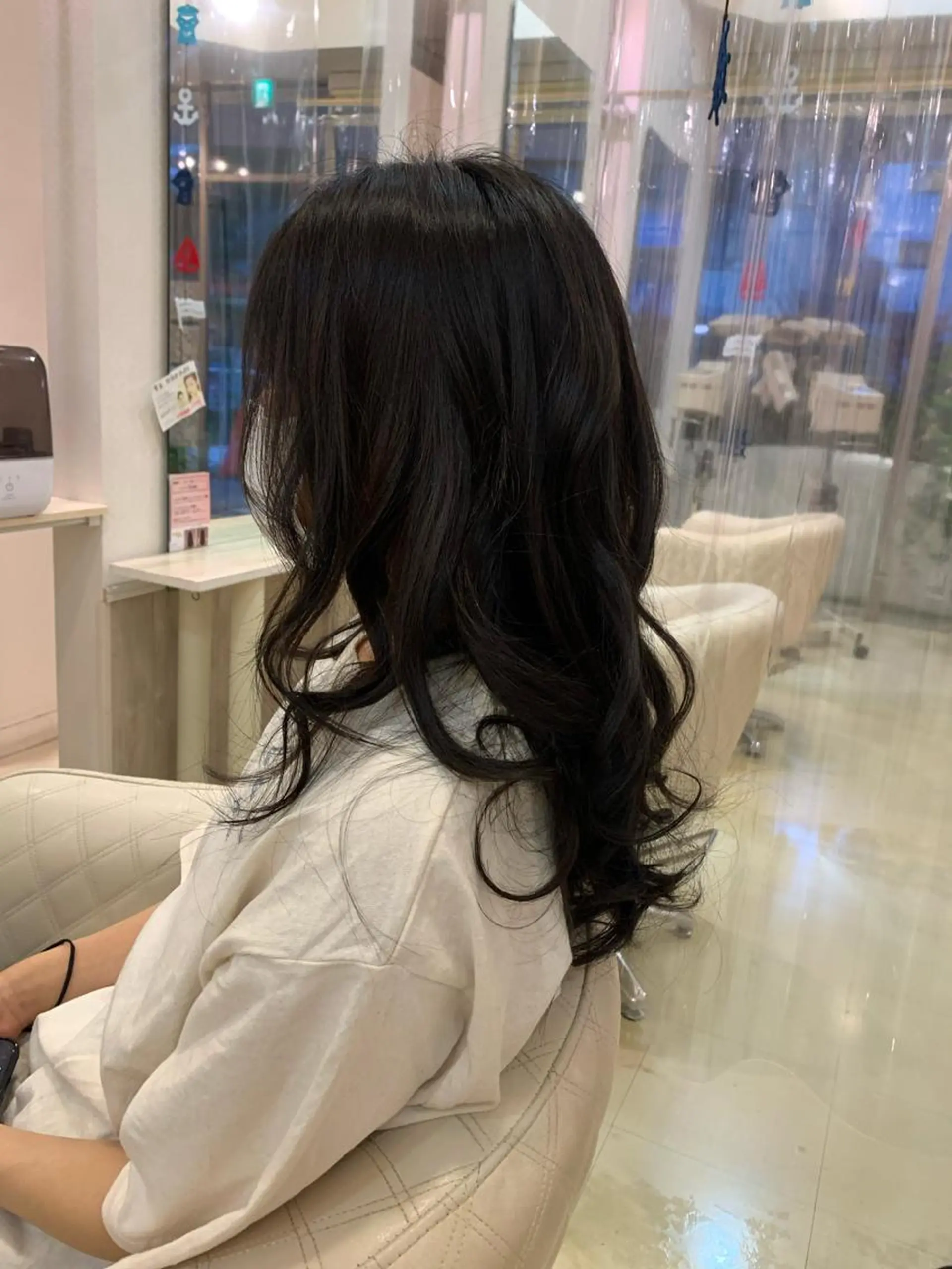 ロング カラー 大西 七海のヘアスタイル