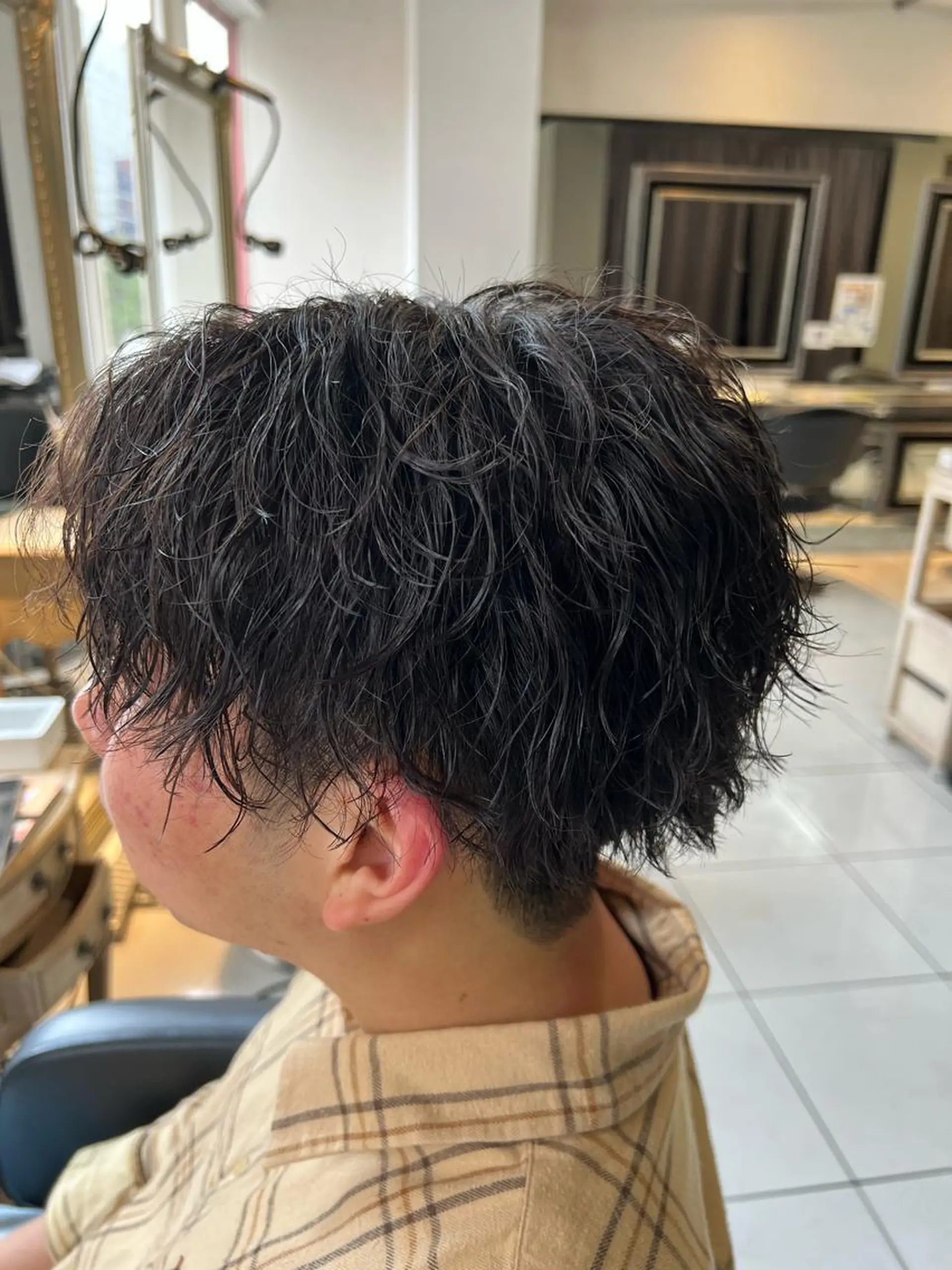 パーマ メンズ センターパート フェードカット カルマパーマ マッシュ メンズパーマ パーマ特化美容師 茂木広幸のヘアスタイル