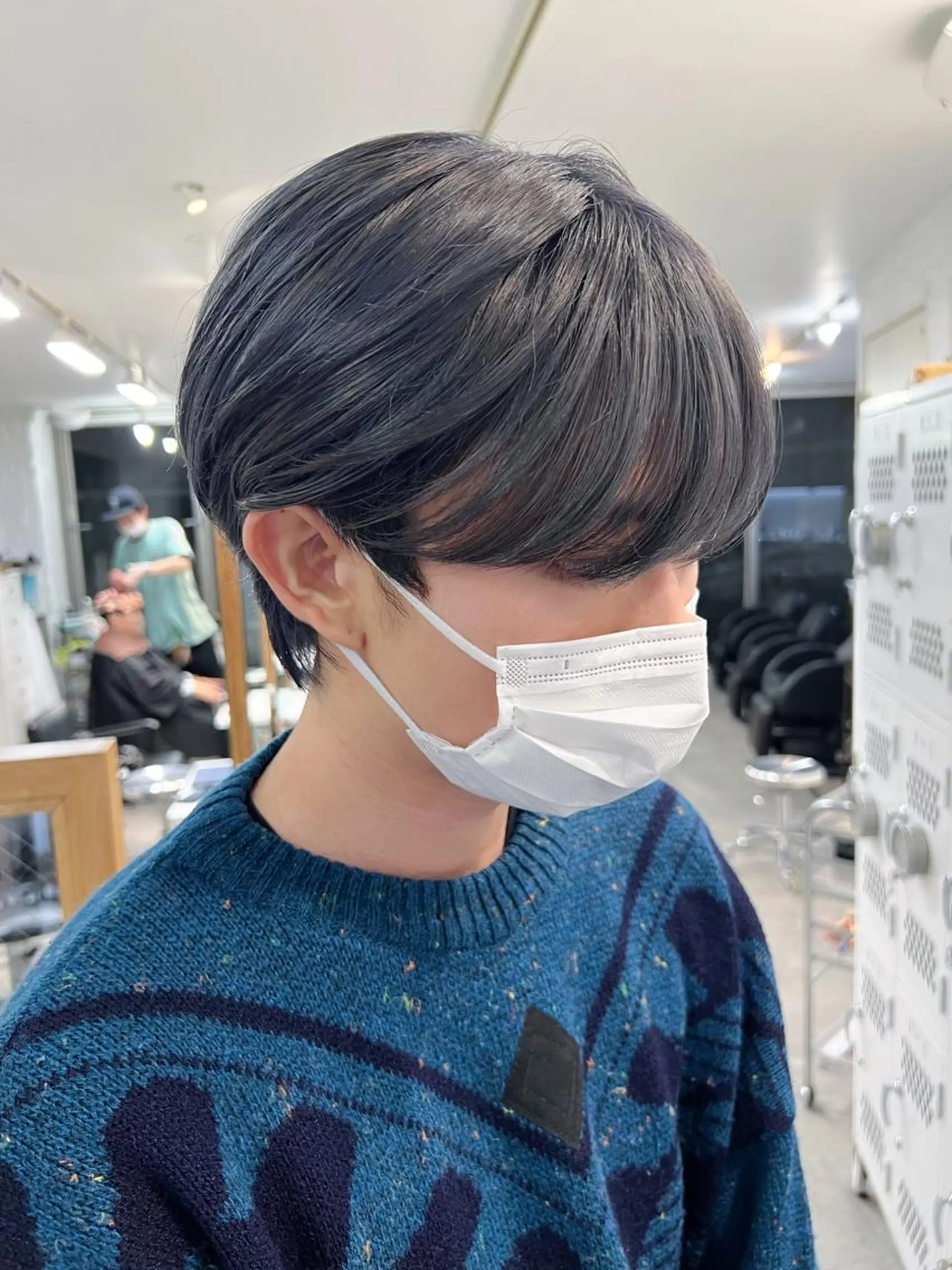 カラー パーマ ヘアアレンジ メンズ キッズ ネイル マツエク・マツパ アイブロウ メンズブリーチ ブリーチ グレージュ 眉カラー メンズアイブロウ カット ヘアカラー ショートヘア原宿 fifth コシのヘアスタイル