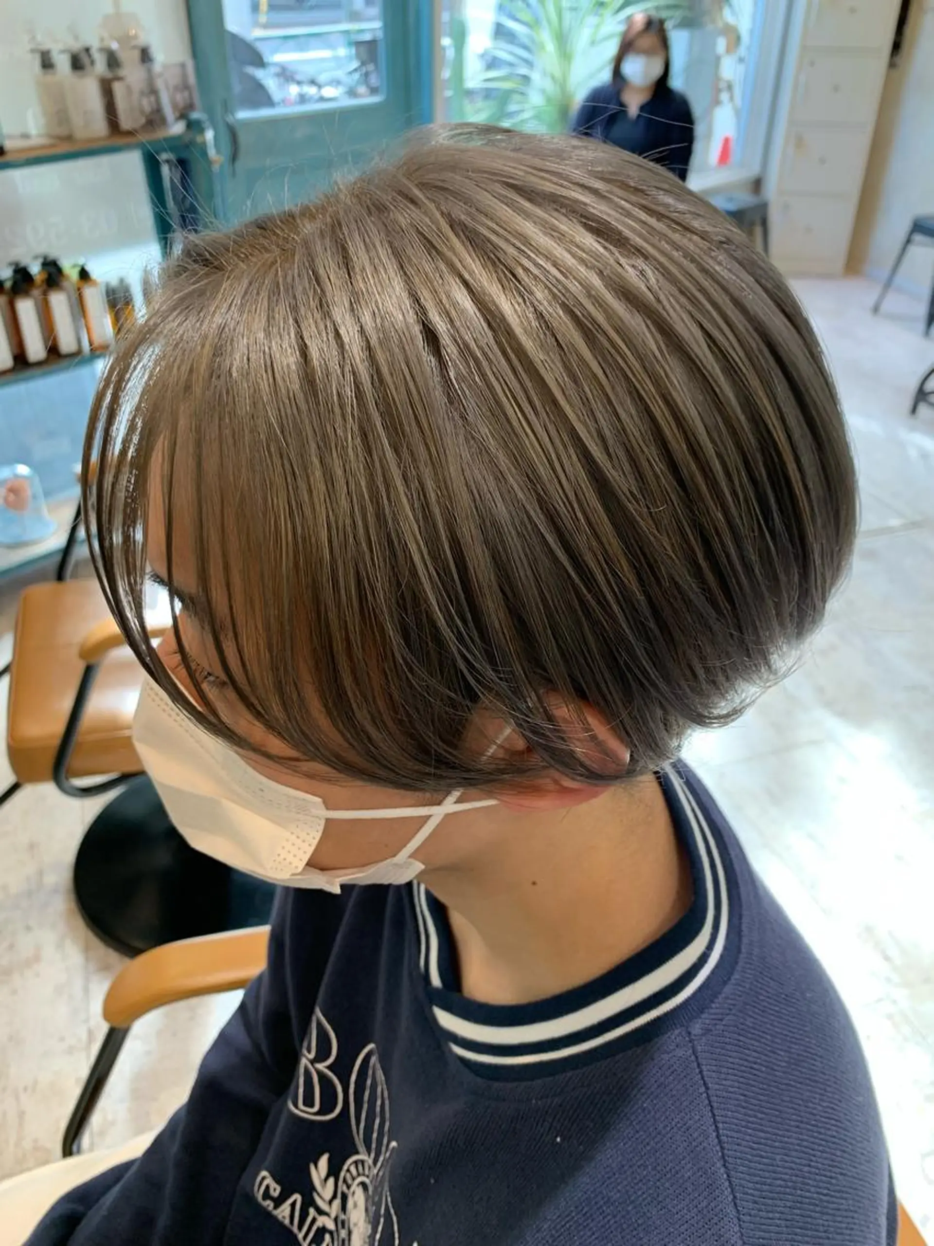 カラー ヤマダ サクラのヘアスタイル