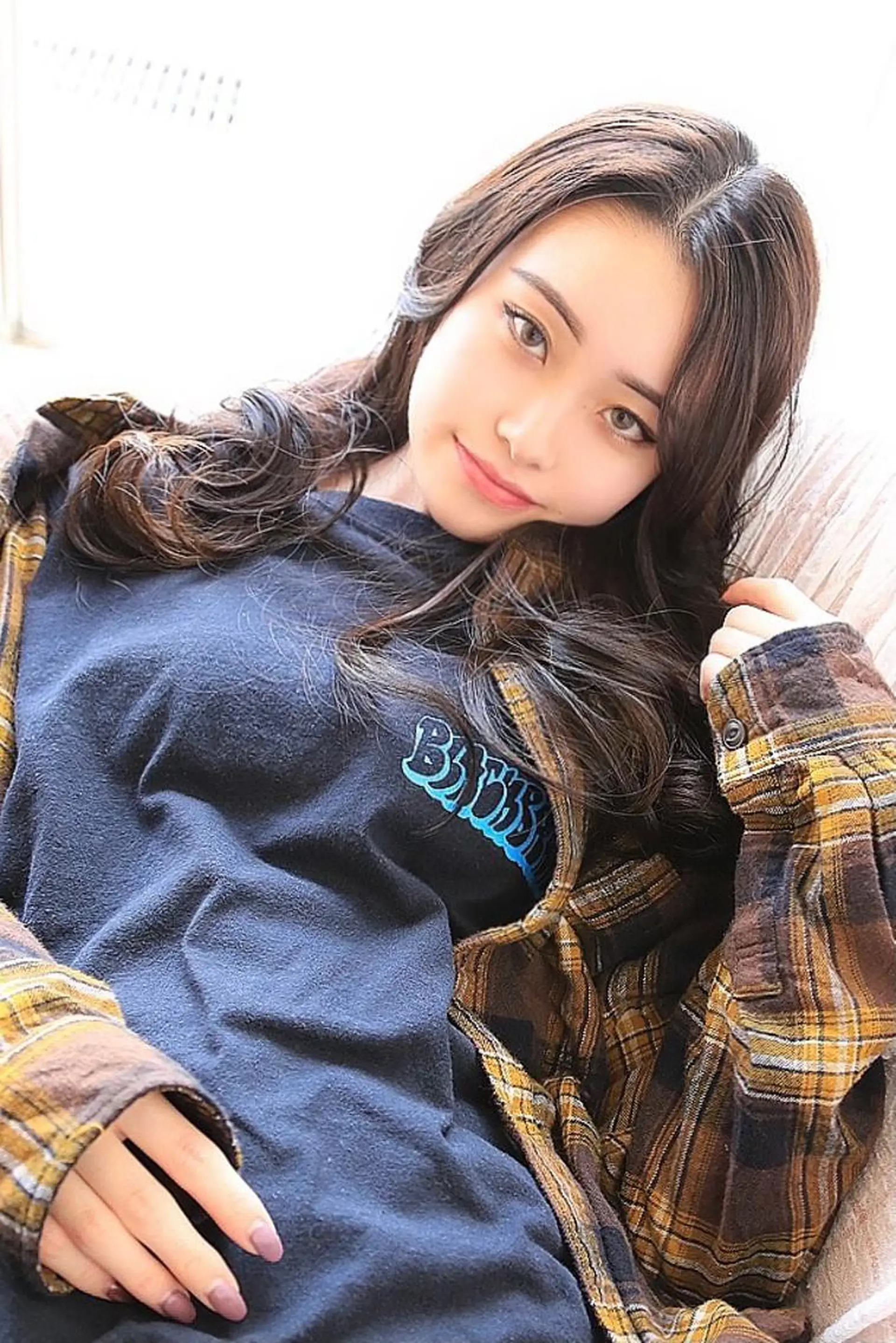 ロング ヨシンモリ 森 宇旦のヘアスタイル