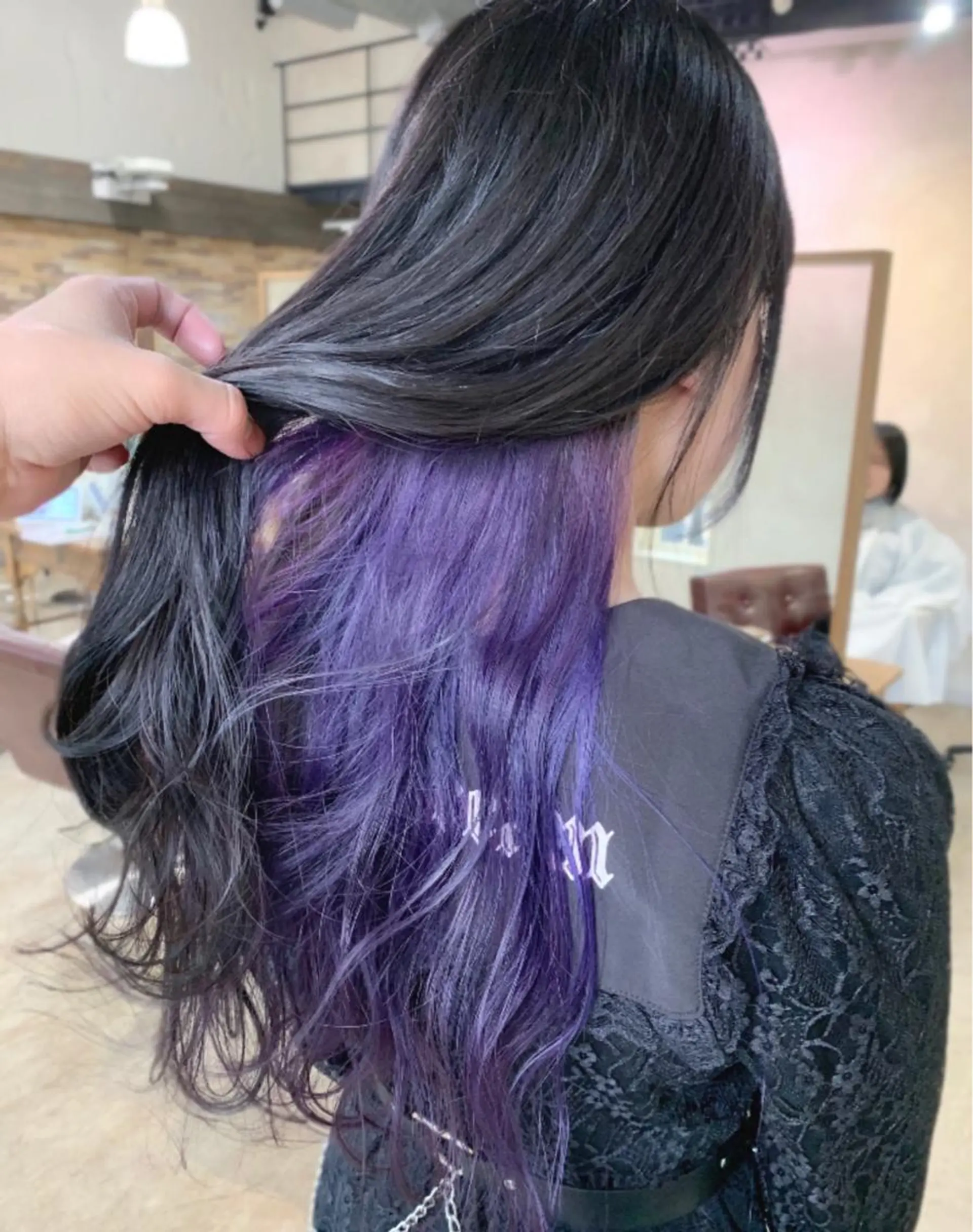 ロング カラー インナーカラー パープルカラー バイオレットカラー ヘアカラー トリートメント トリートメント /カラー/NAOKIのヘアスタイル