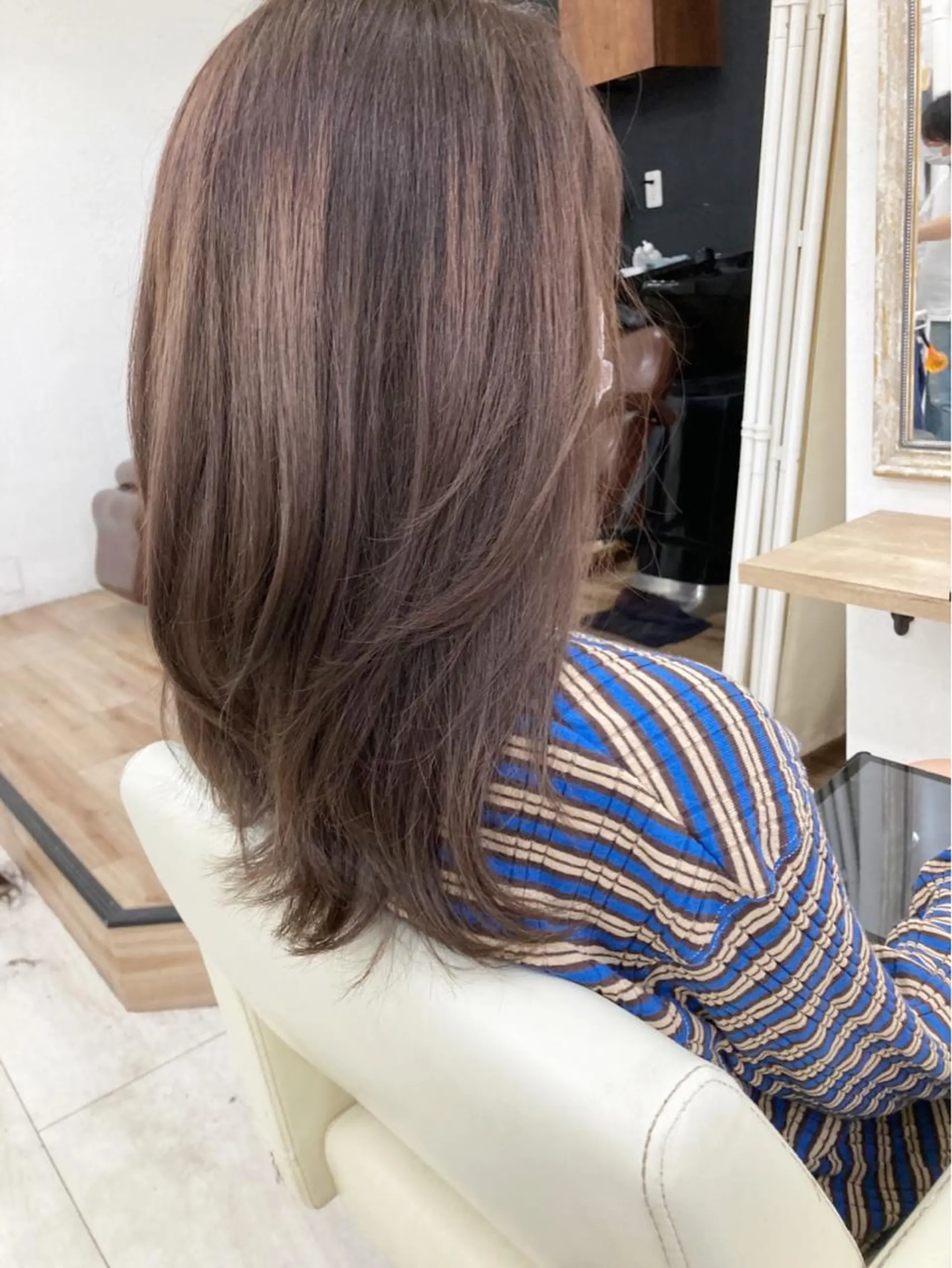 セミロング 宇田川 直輝のヘアスタイル