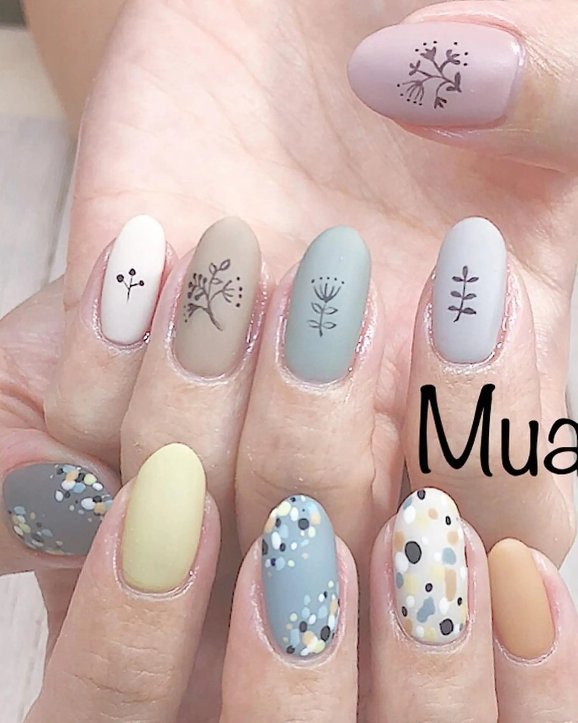 ネイル mua nail mikiのネイルデザイン