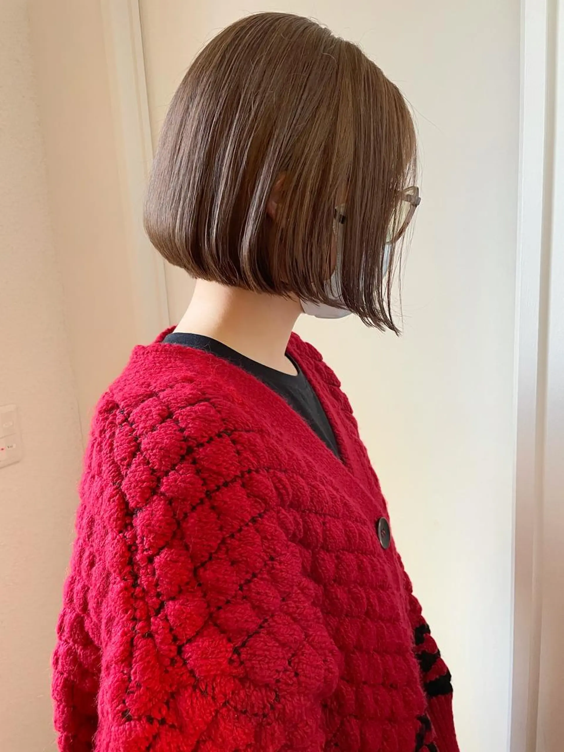 ミディアム カラー アッシュ ハイトーンカラー イルミナカラー インナーカラー ボブ カット ヘアカラー トリートメント 江上拓郎/ショート /酸性ストレートのヘアスタイル