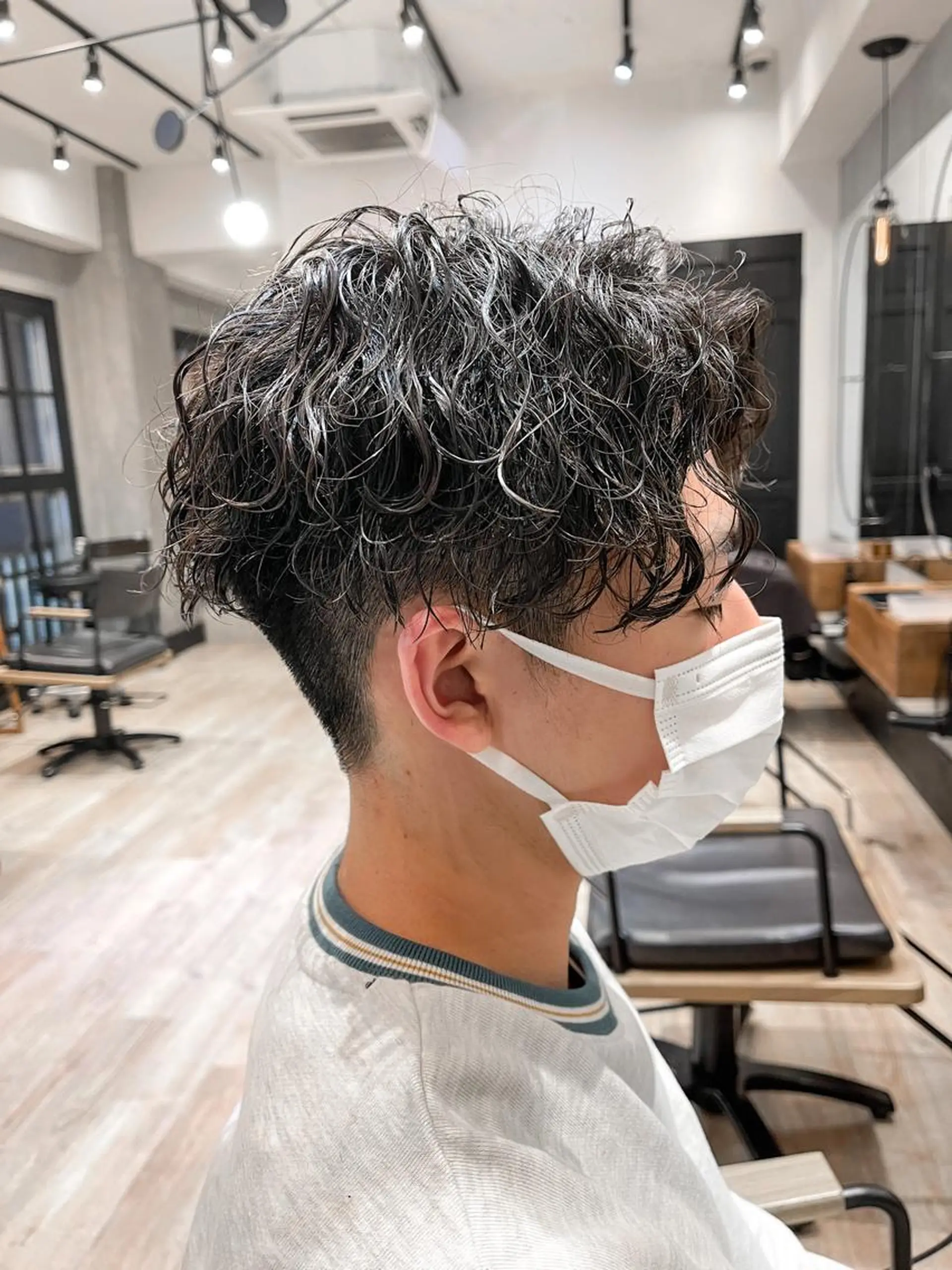 ショート パーマ メンズ メンズパーマ ツイストスパイラルパーマ スパイラルパーマ カット パーマ トリートメント ヘアセット lana hair  新宿髪質改善トリートメント新宿三丁目【ラナヘアー】所属・新宿メンズ専門 モテ清潔感パーマ特化のヘアスタイル