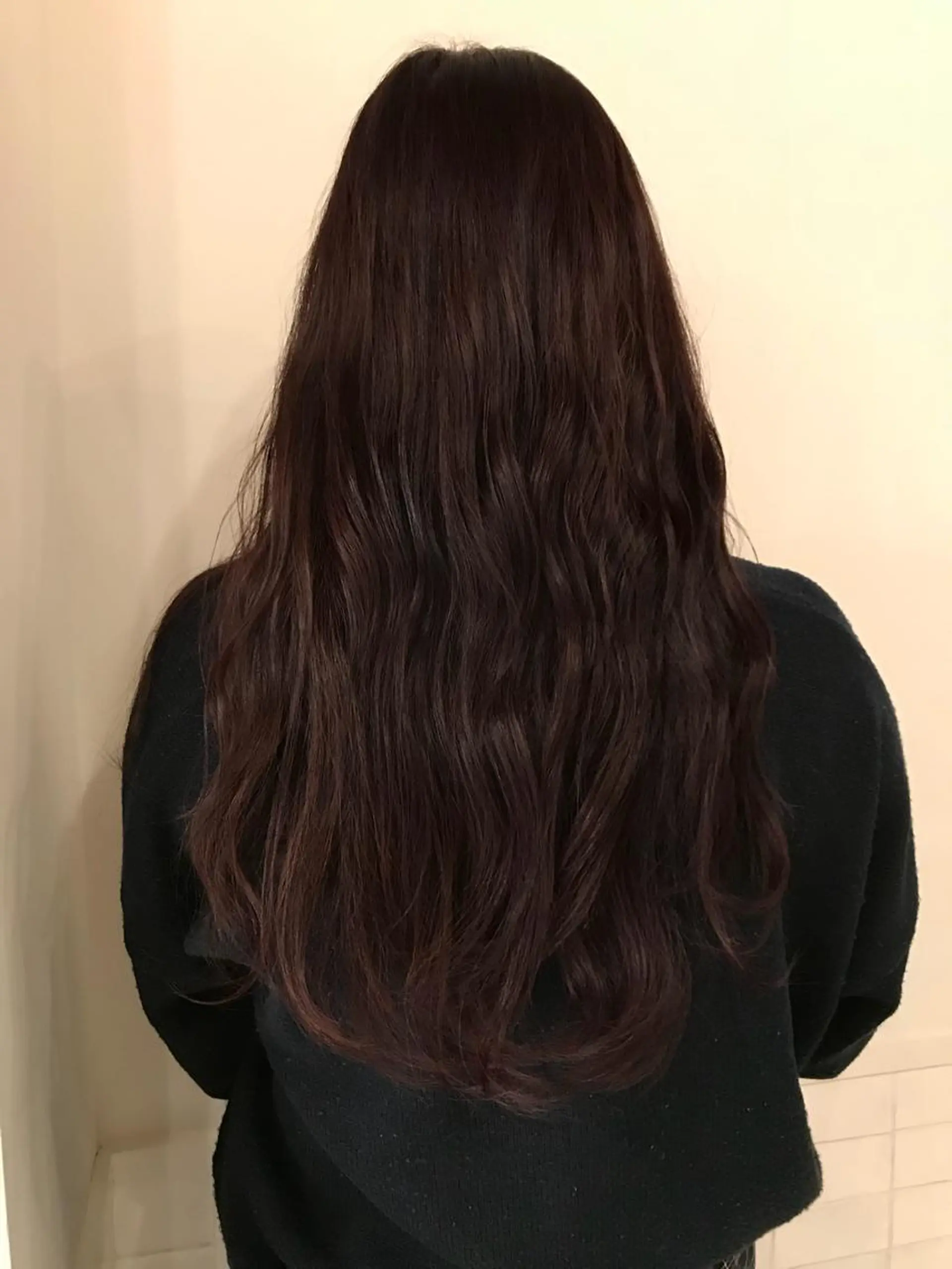 ロング カラー ボルドーカラー 切りっぱなしボブ ソノキユウカのヘアスタイル