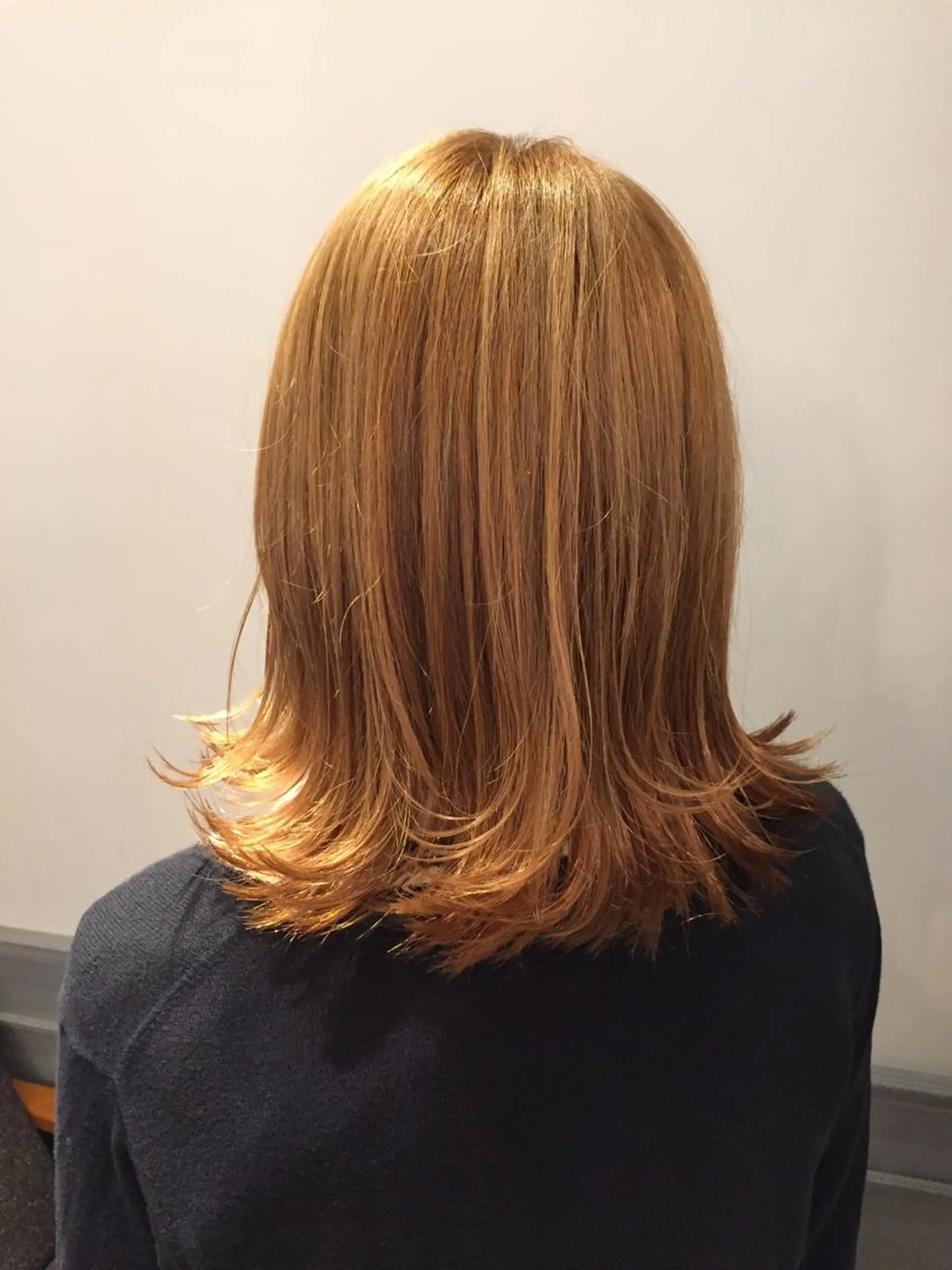 ミディアム カラー レイヤーカット✂️ 横浜No1♡下鳥翔子のヘアスタイル