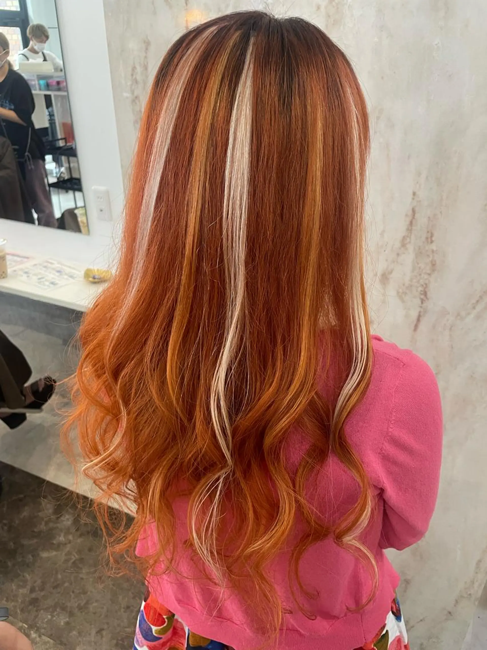 ロング カラー ブリーチ ハイライトカラー エクステ ハイライト 艶髪🇰🇷髪質改善 🎀ikuno🎀のヘアスタイル