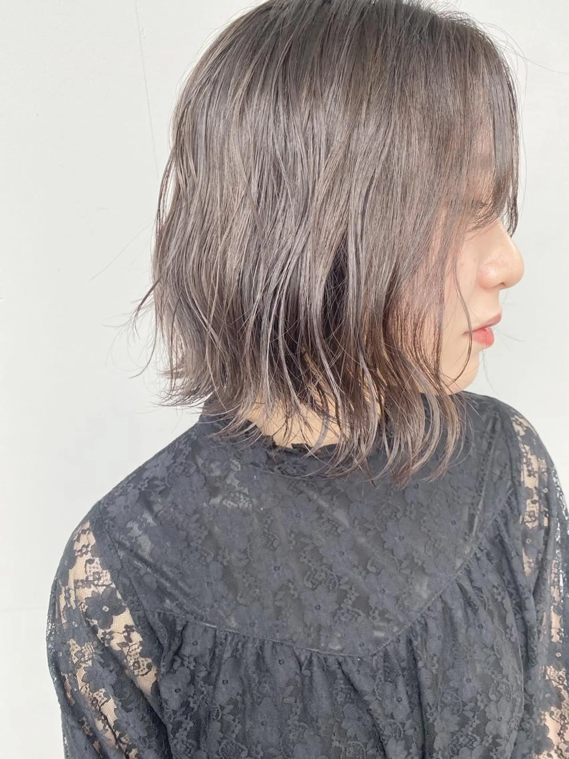ミディアム カラー ヘアアレンジ 透明感カラー ハイライトカラー ハイトーンカラー イルミナカラー インナーカラー ヘアカラー トリートメント ヘアセット ✨ハイクオリティ✨ 山本香也のヘアスタイル