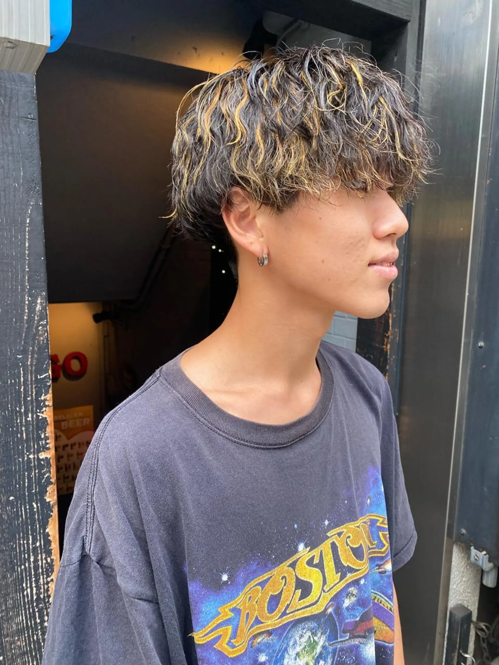 ショート カラー パーマ メンズ メンズブリーチ メンズハイライト メンズインナーカラー メンズパーマ プードルパーマ 💈メンズ短髪特化 ✂︎伊藤大輝💈のヘアスタイル