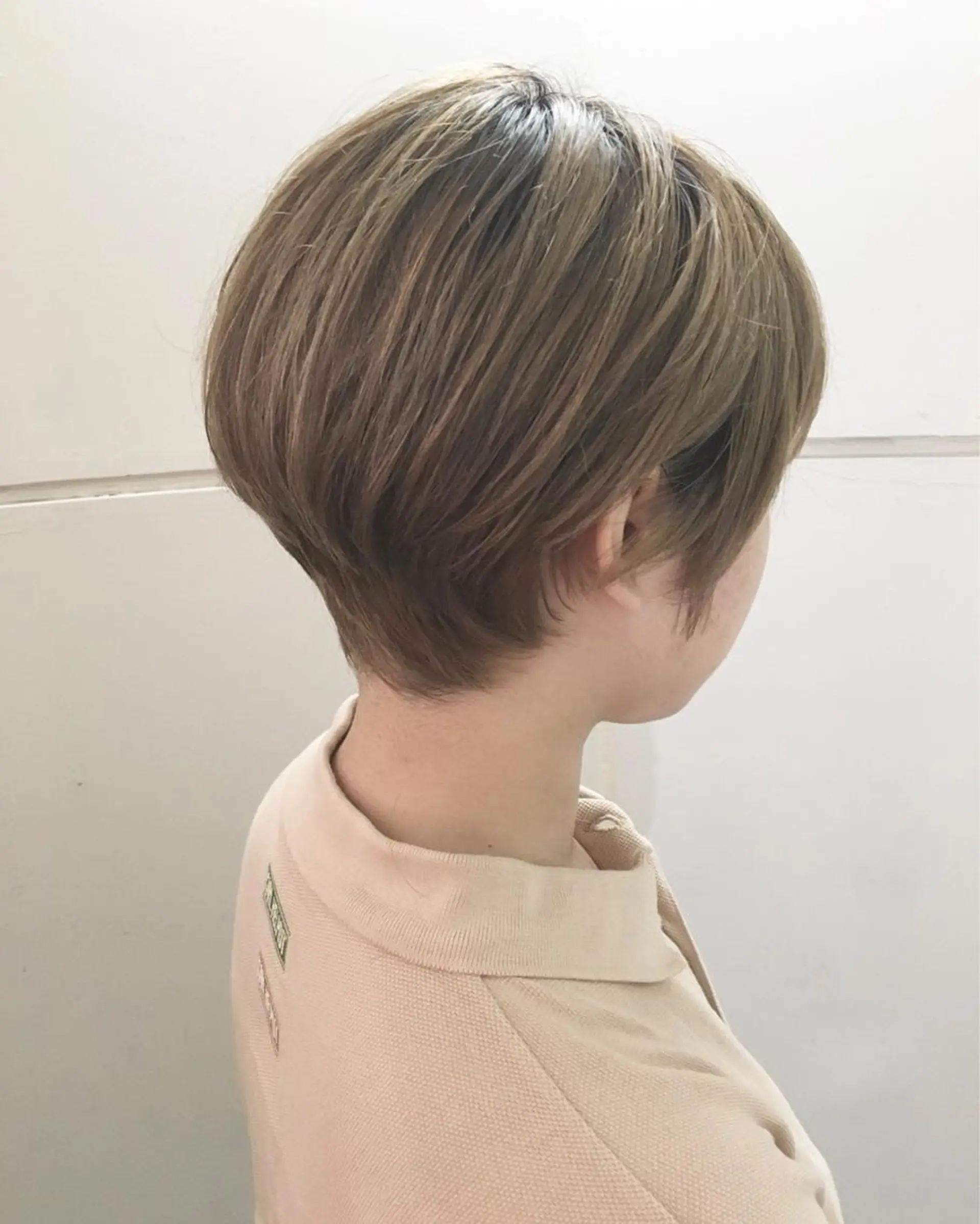 ショート ショートヘア ヘアカラー トリートメント LOVESTOIKE 堂本のヘアスタイル