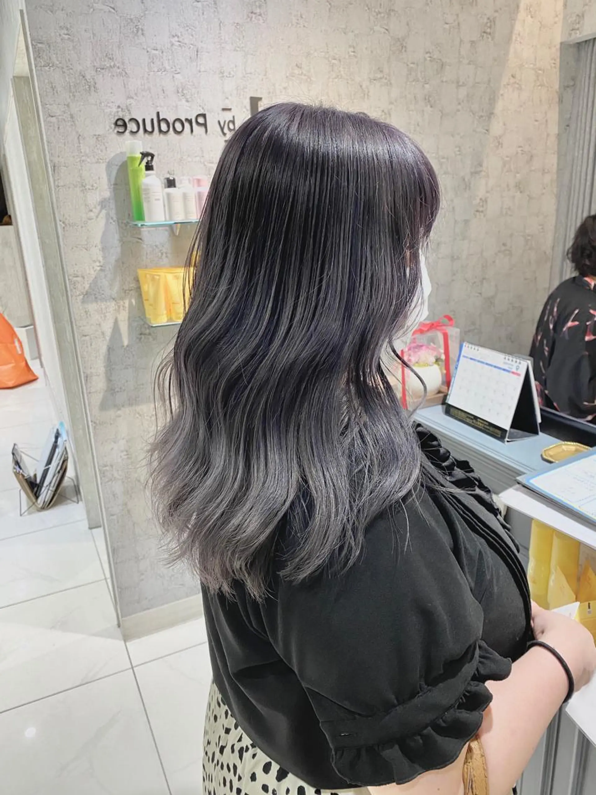 セミロング カラー ✨髪質改善専門店✨ QOLU✨のヘアスタイル