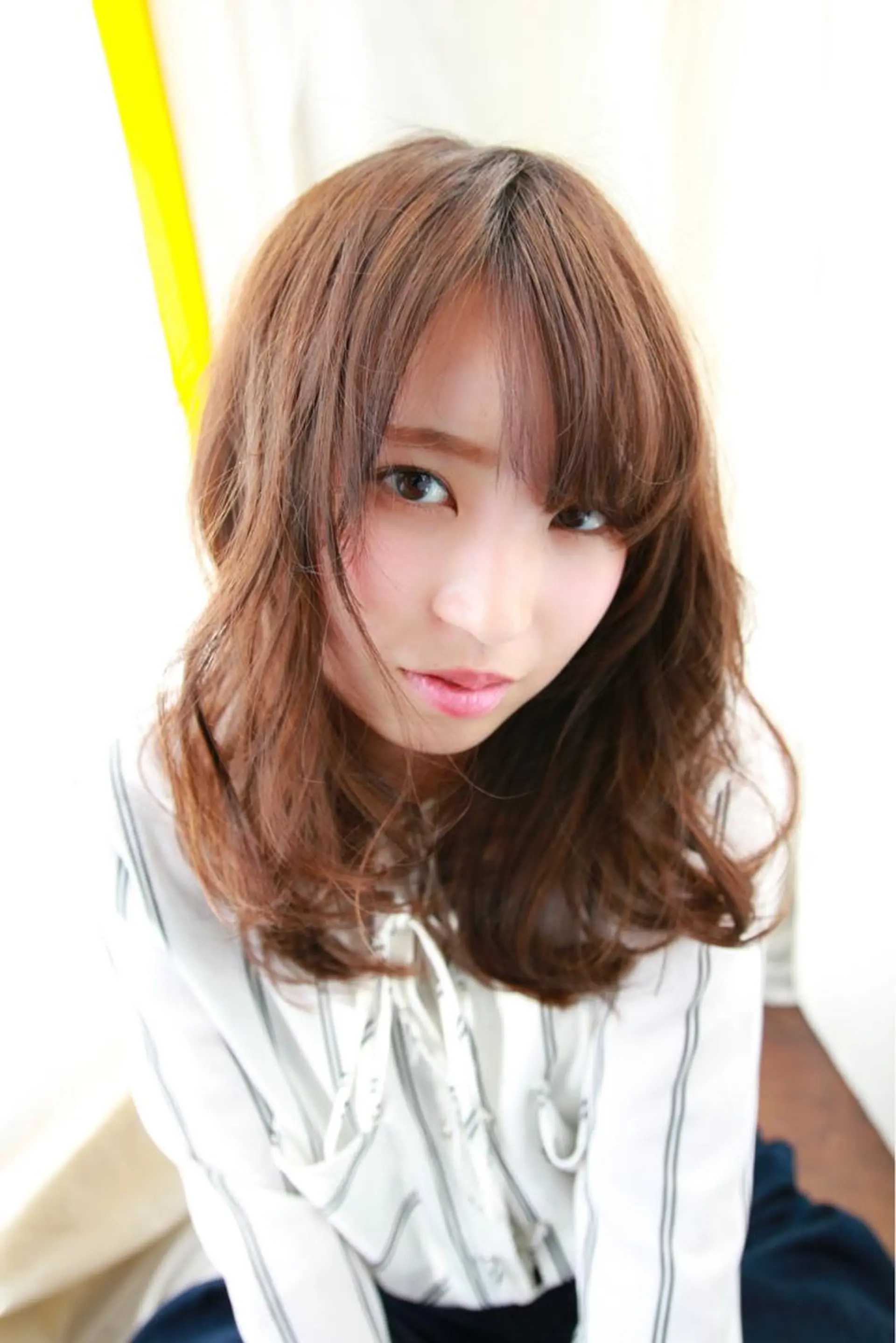 ミディアム 中村 海のヘアスタイル