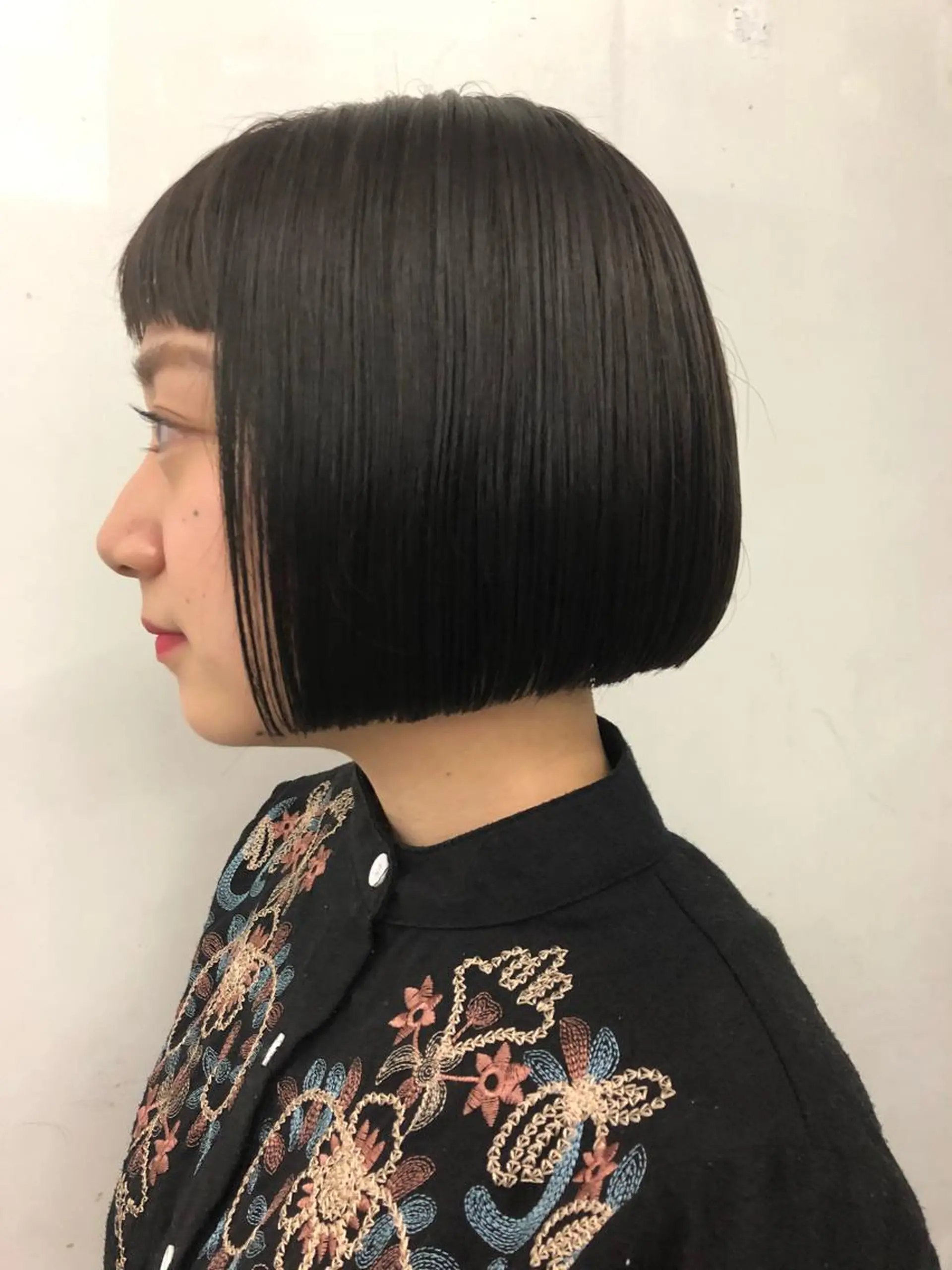 ショート 🌈圧倒的デザイン力 内井省吾のヘアスタイル