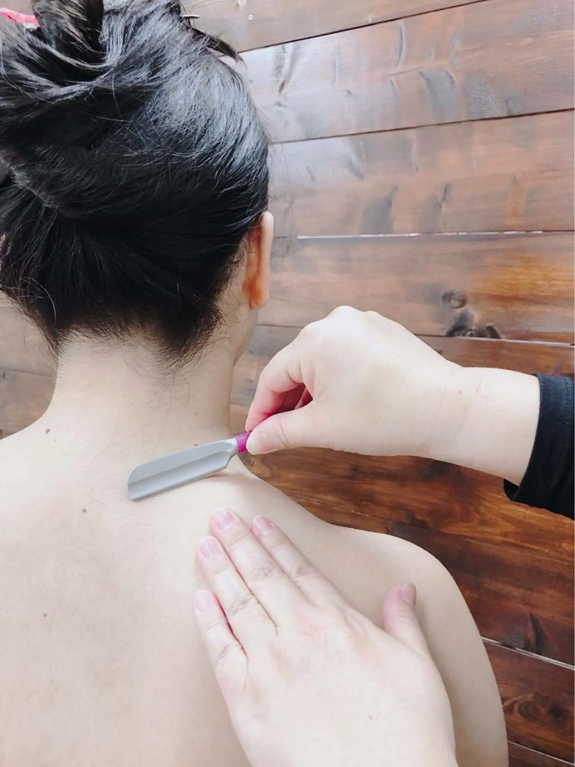 眉カット その他(アイブロウ) レディースシェービングサロンbijou所属・シェービングサロン bijouの眉毛・アイブロウイメージ