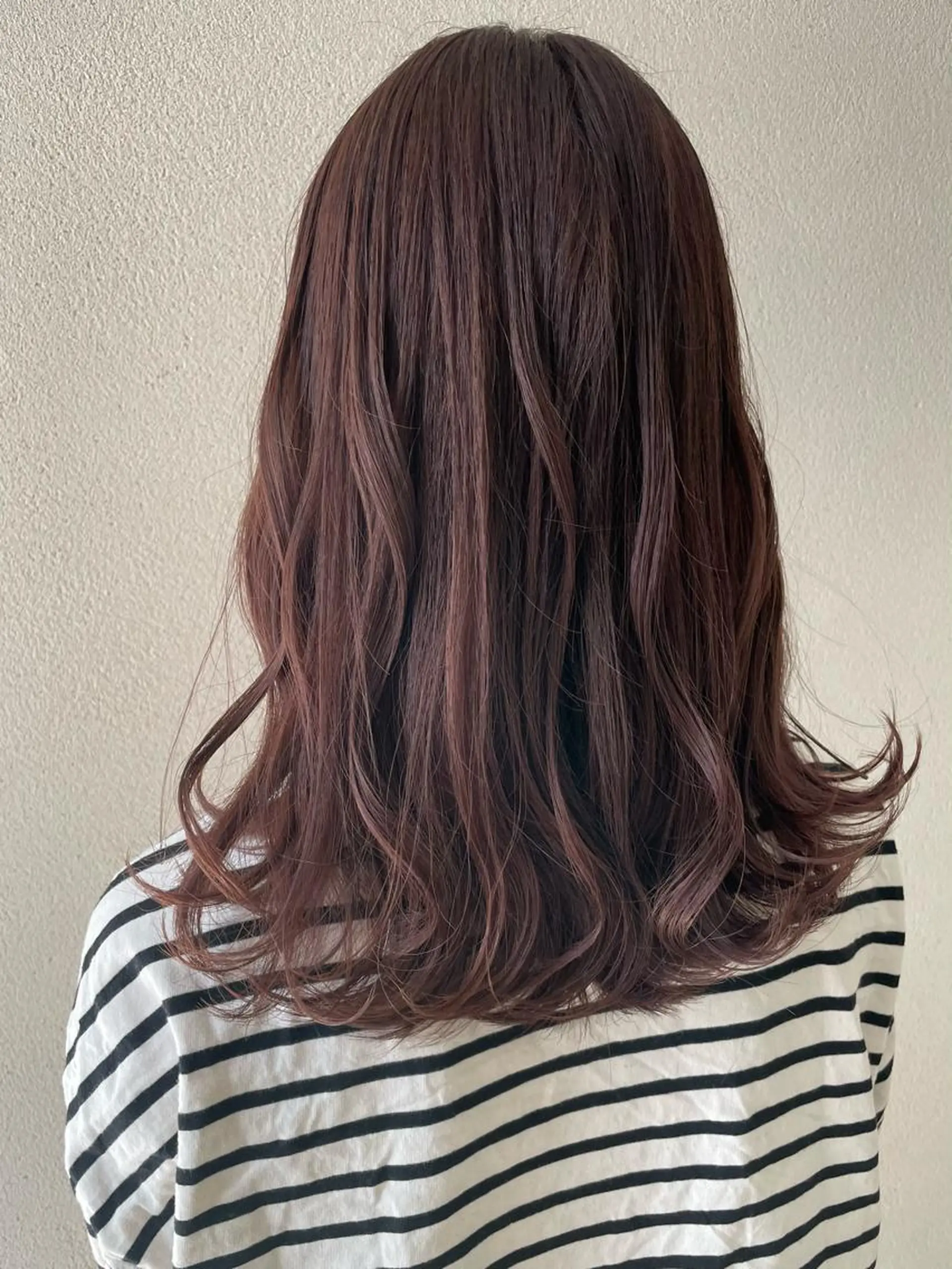 セミロング カラー ブリーチ 透明感カラー ダブルカラー グレージュ ハイトーンカラー ヘアカラー 沢田 瞳のヘアスタイル