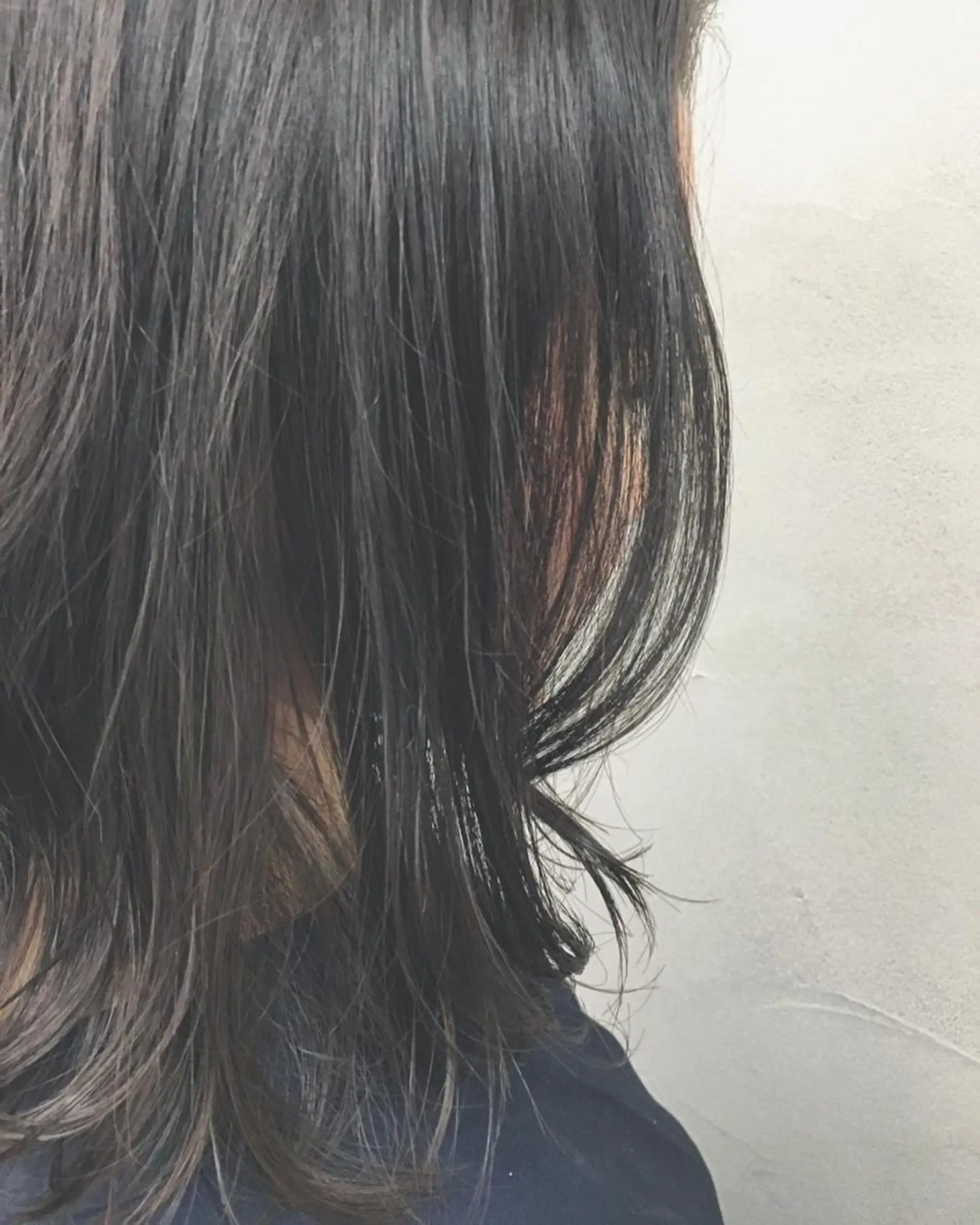 ミディアム カラー アッシュ 黒髪 グレージュ ボブ 代表　土屋ヒロユキ ショートカットのヘアスタイル