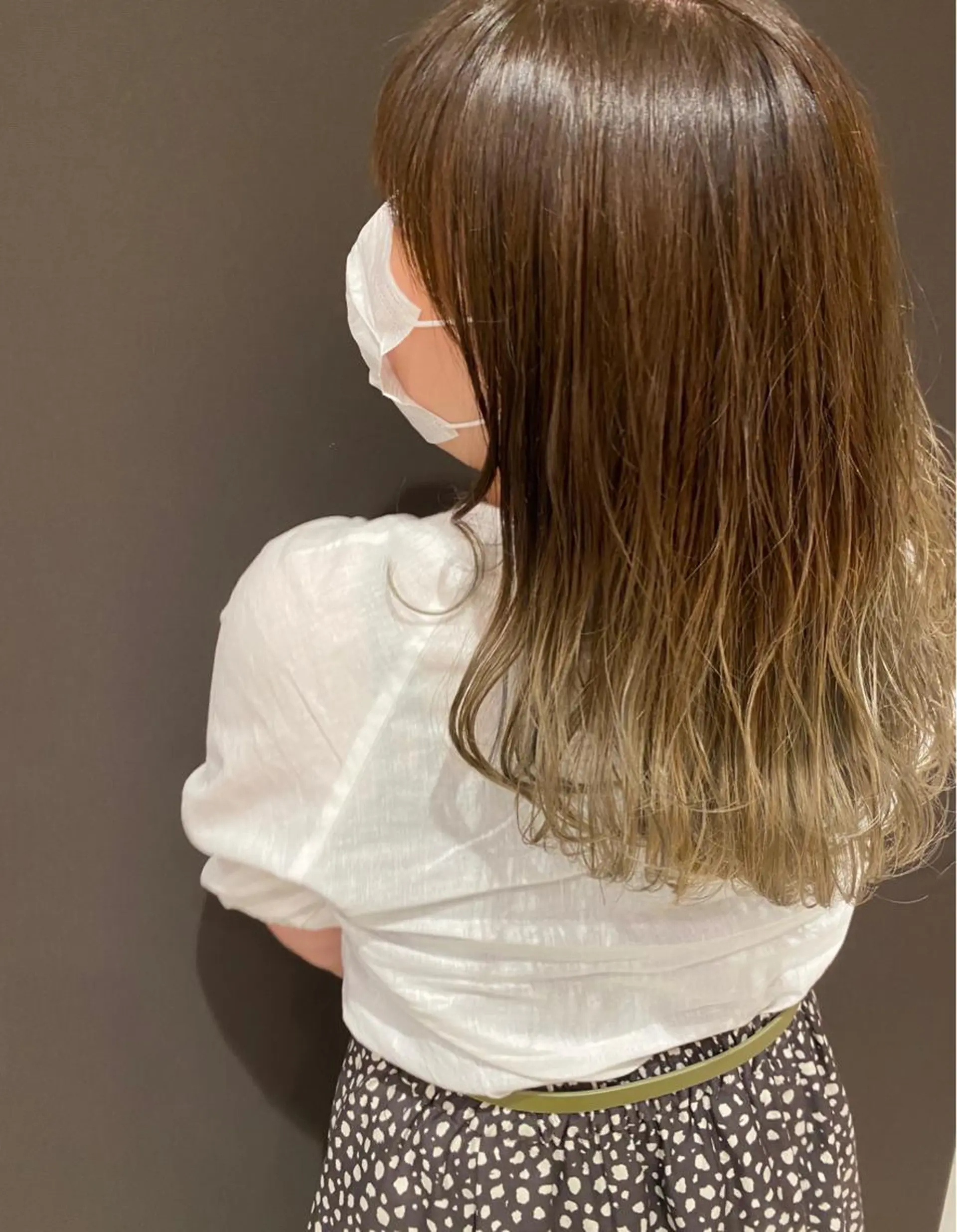 ミディアム カラー バレイヤージュ ブリーチ レイヤーカット 【美髪のお医者さん】 髙橋真理奈💉🌟のヘアスタイル