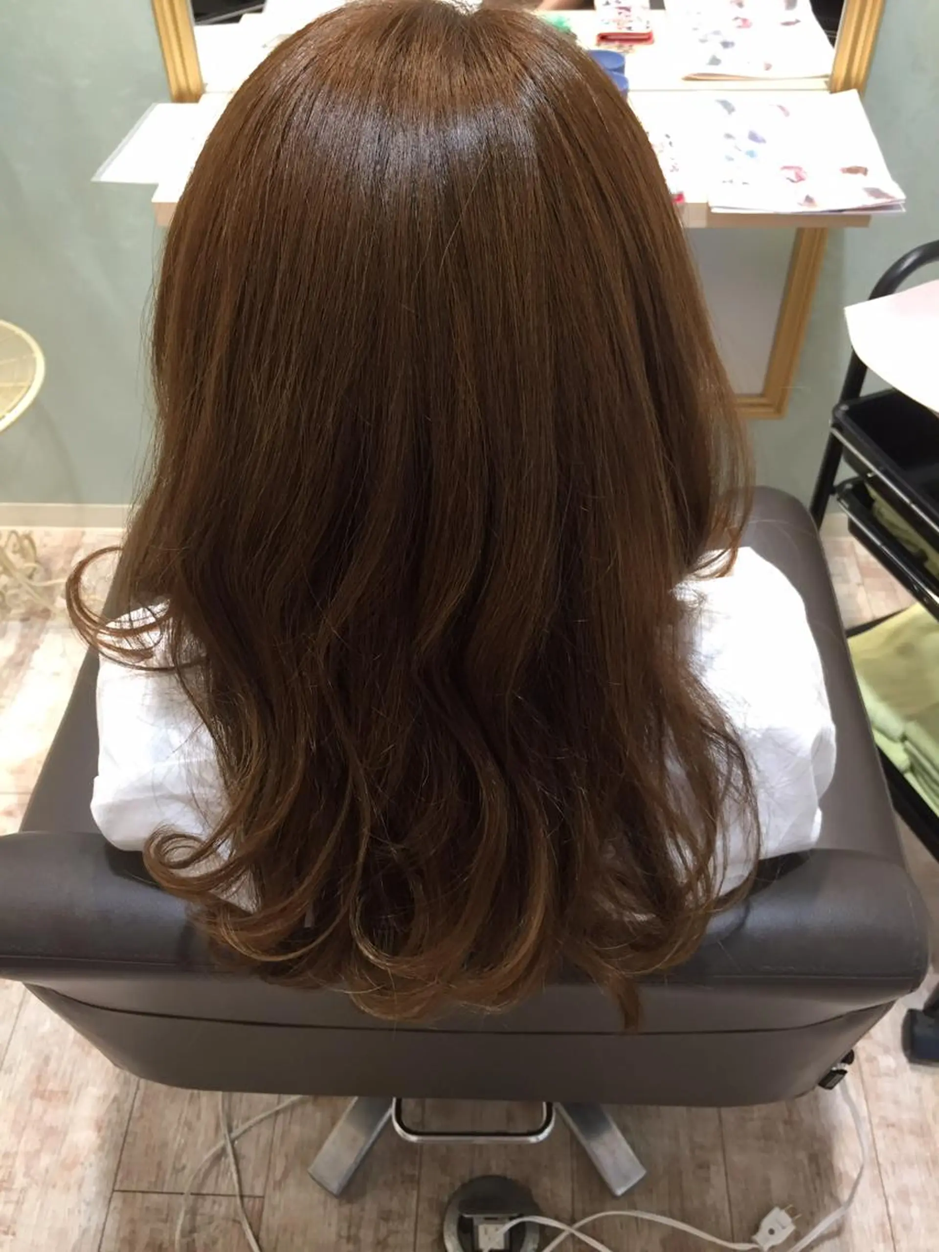 ロング カラー デザインカラー ハイトーンカラー イルミナカラー オレンジ 似合わせカット BIANCO北堀江 AKANEのヘアスタイル
