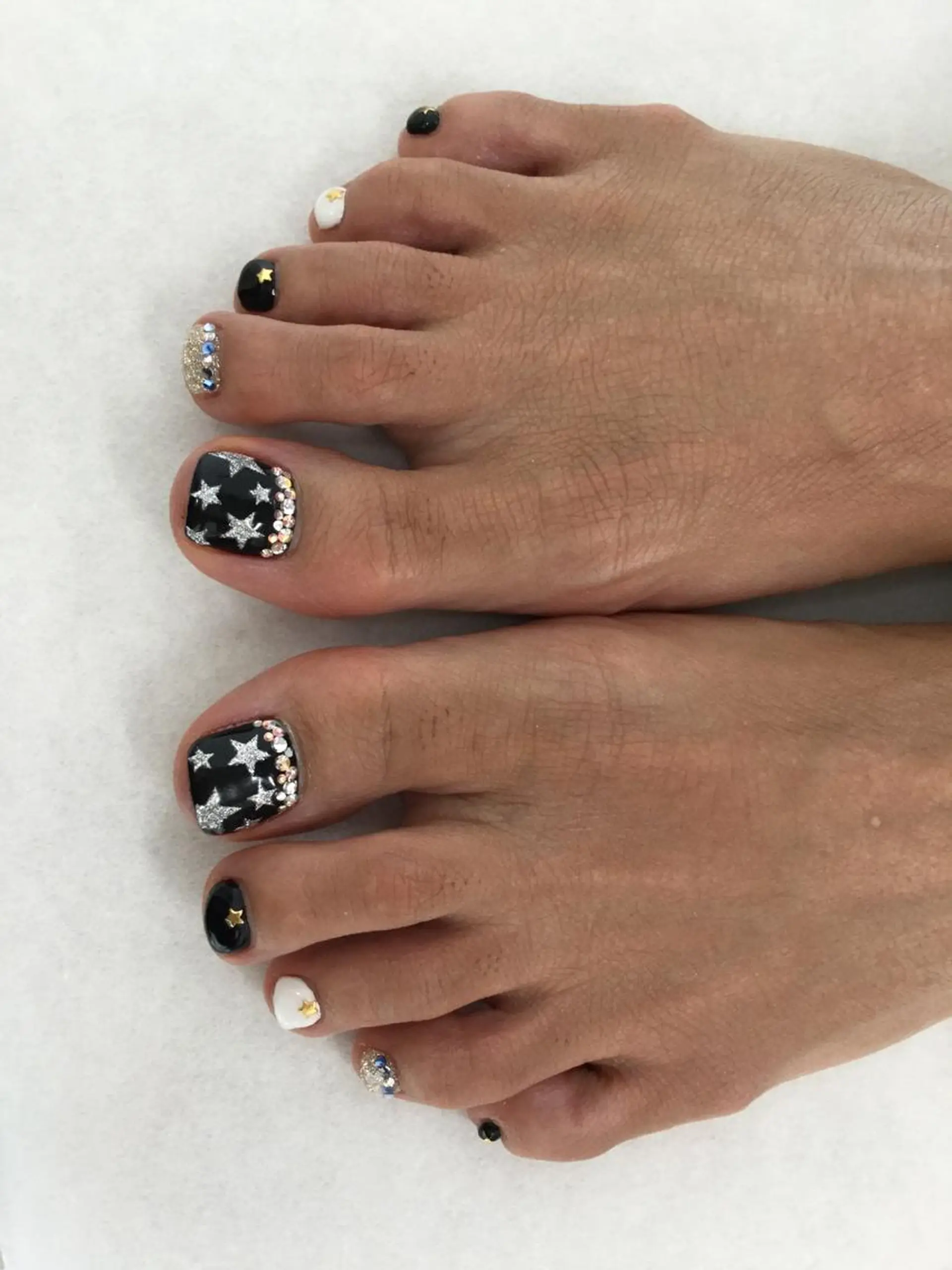 ネイル 💎🐰 saki. m 🐰💎のネイルデザイン