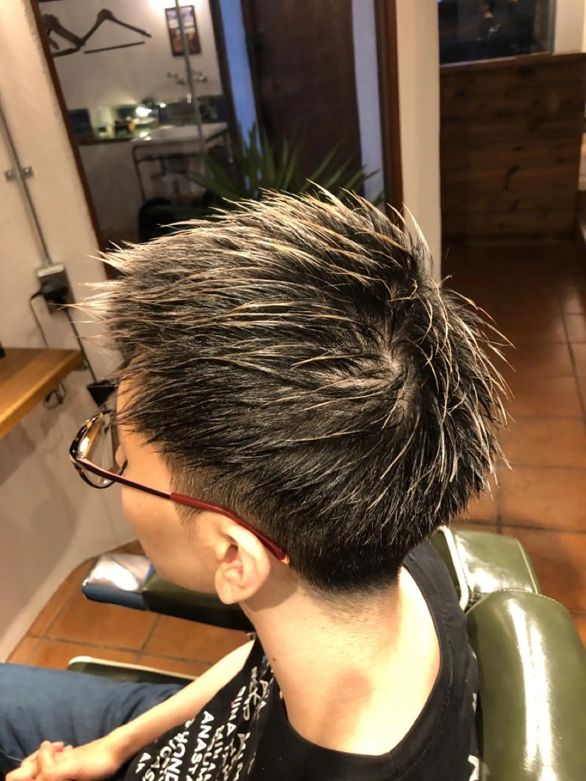 ショート メンズ カット 冨士川 英樹のヘアスタイル