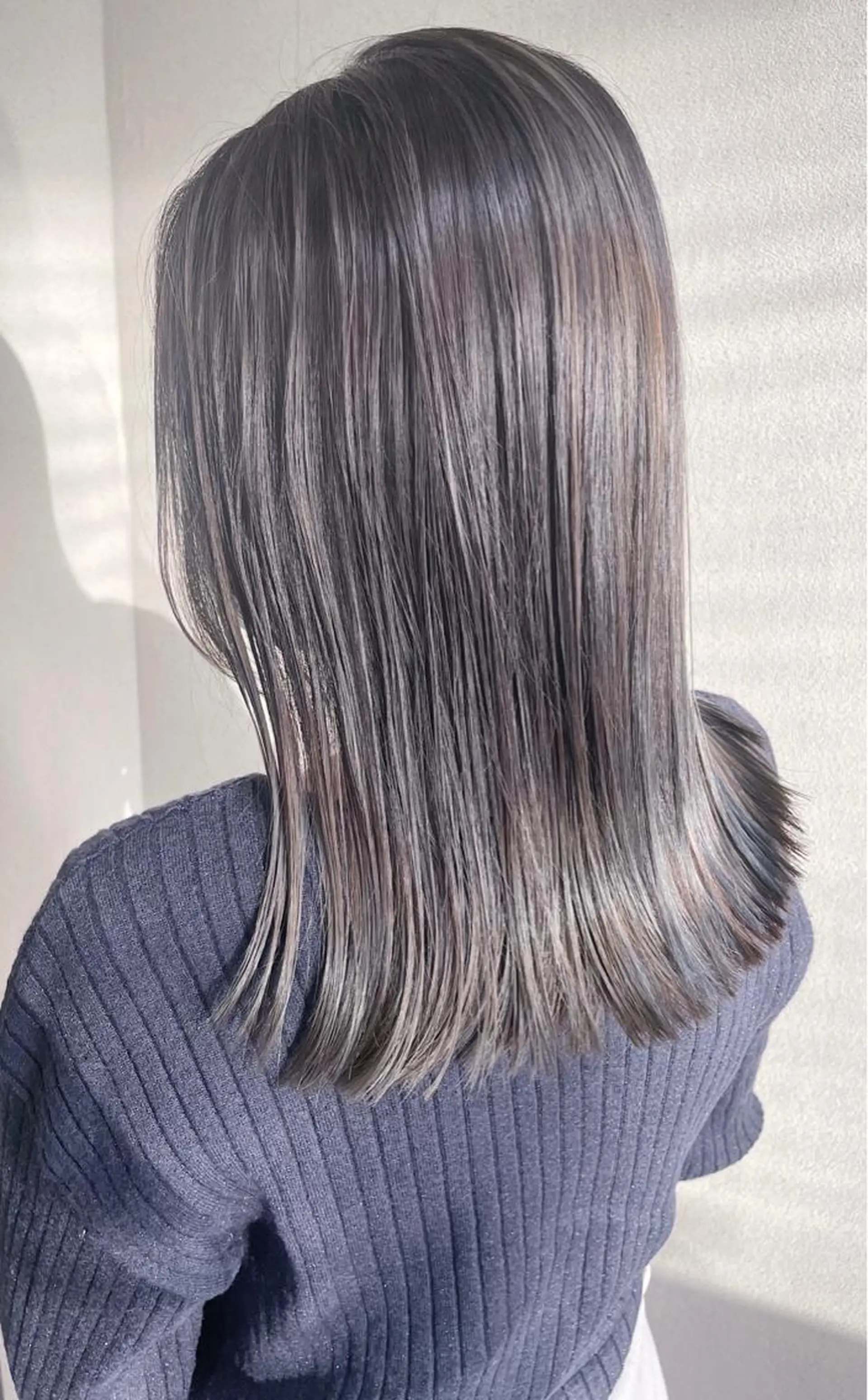 セミロング カラー ケアブリーチ /髪質 改善/古橋圭史郎のヘアスタイル