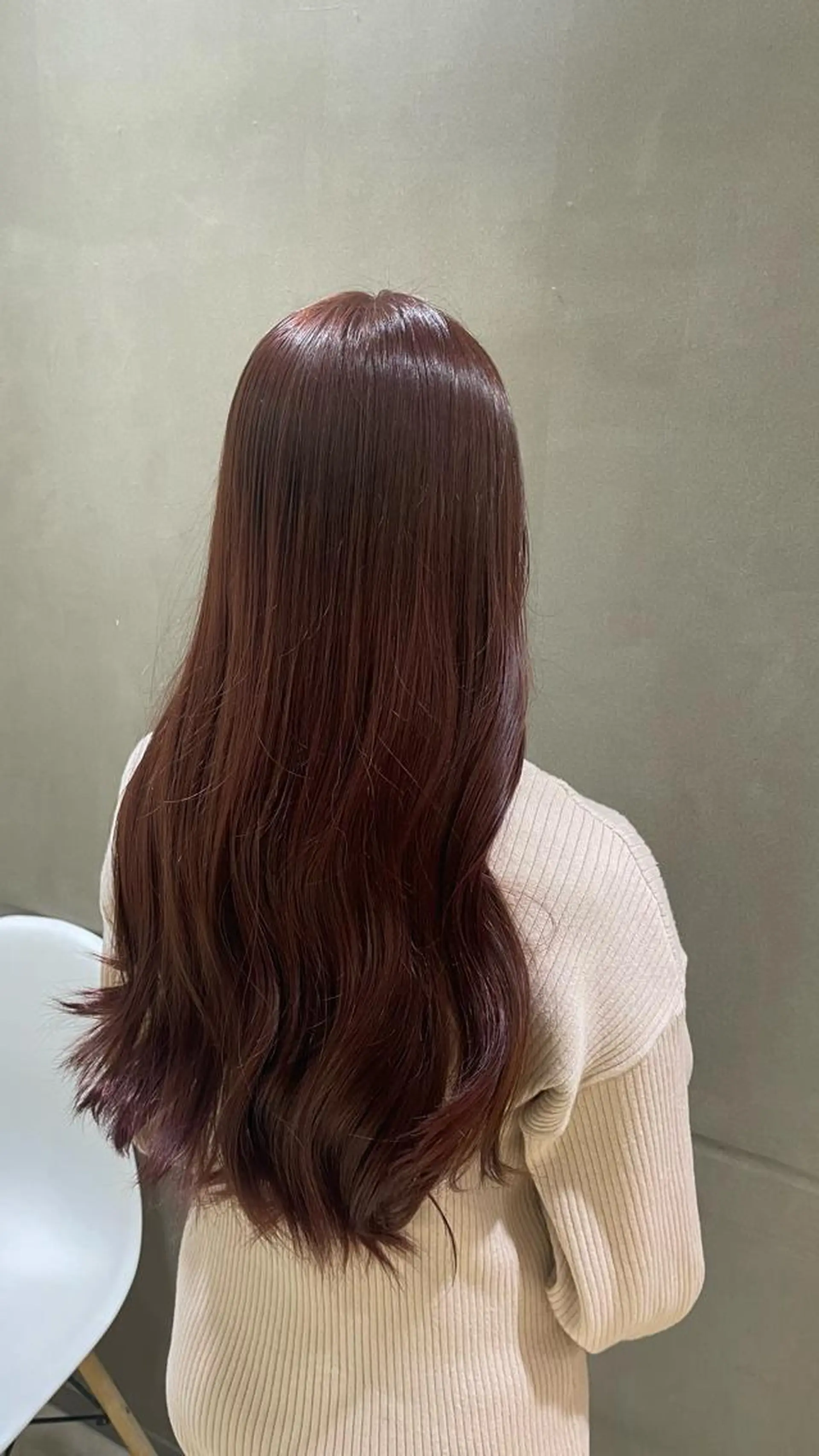 ロング 秋元 佳乃のヘアスタイル