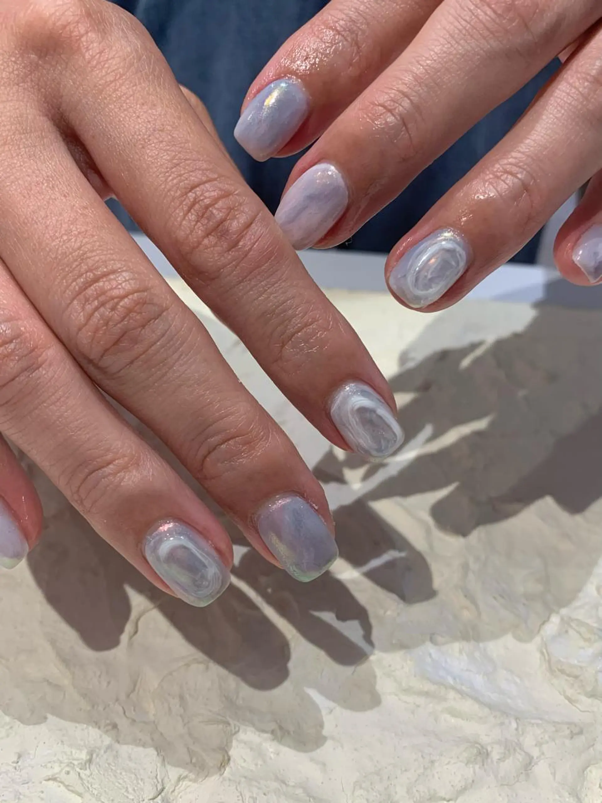 ネイル オーロラネイル マキノ ユイのネイルデザイン