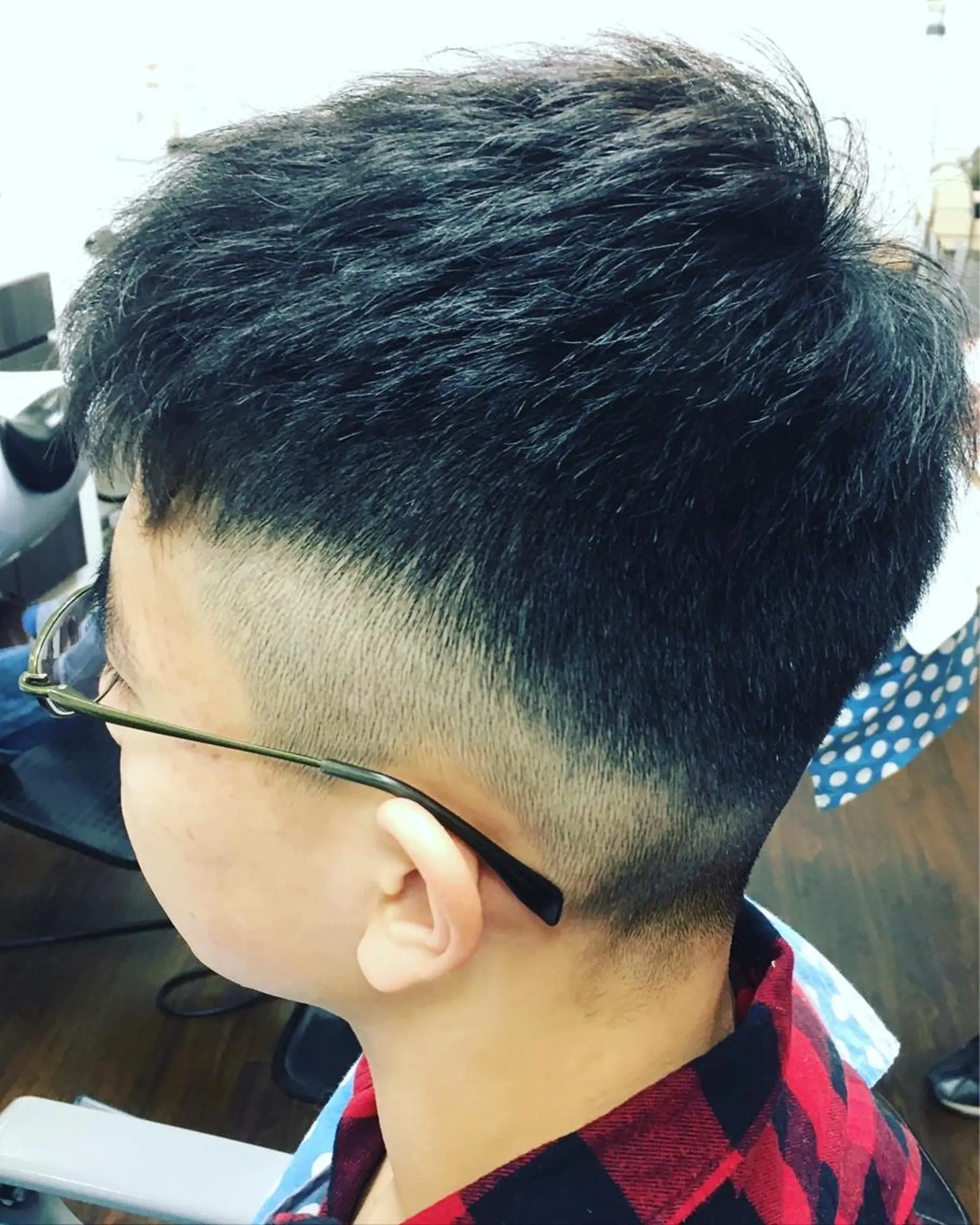 ショート メンズ カット 銀座バルビエグラン 角田雅樹（夜限定）のヘアスタイル