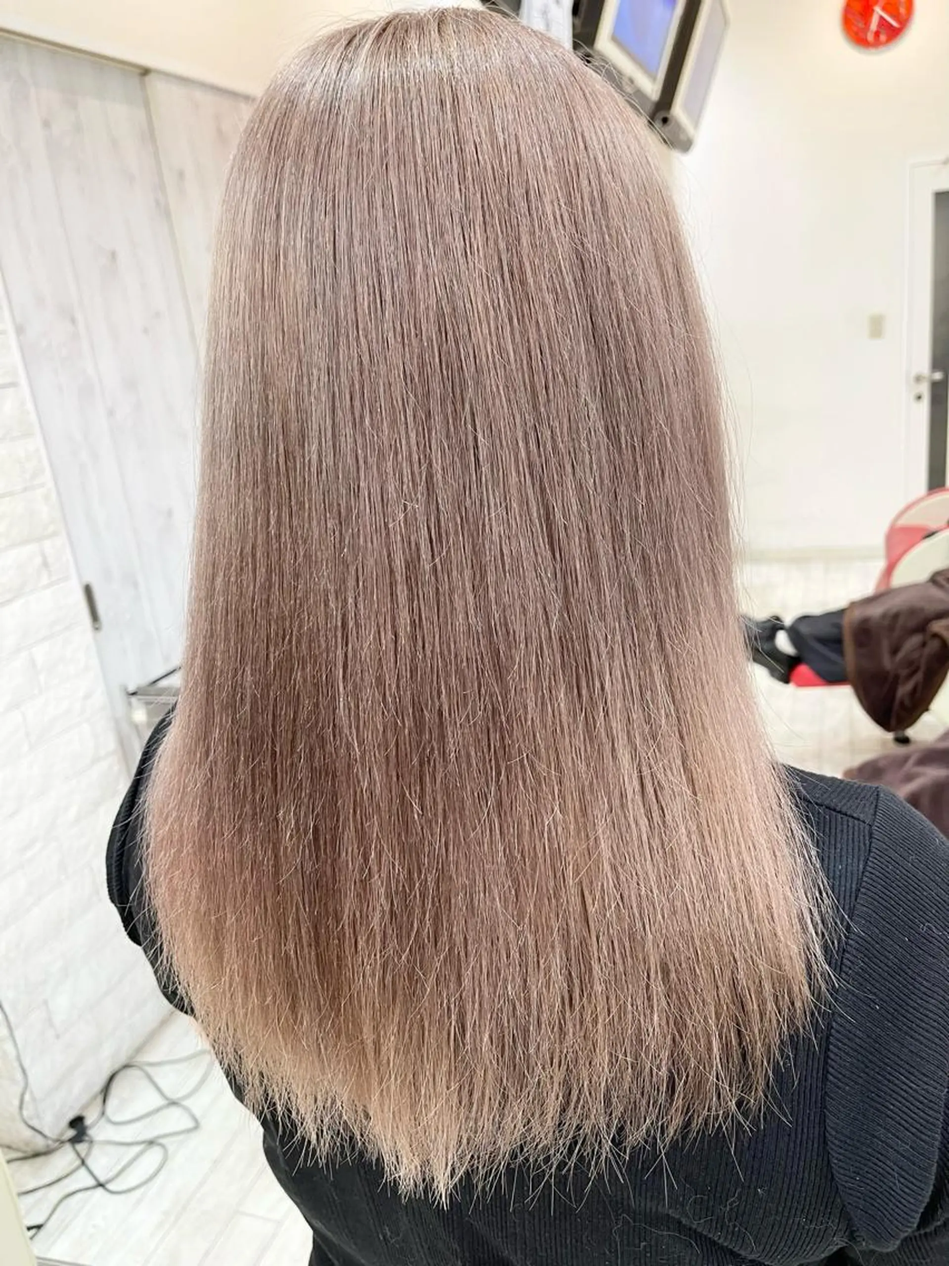 カラー ハイトーンカラー カット ヘアカラー トリートメント 名古屋のピンク好き かずくん🦩のヘアスタイル