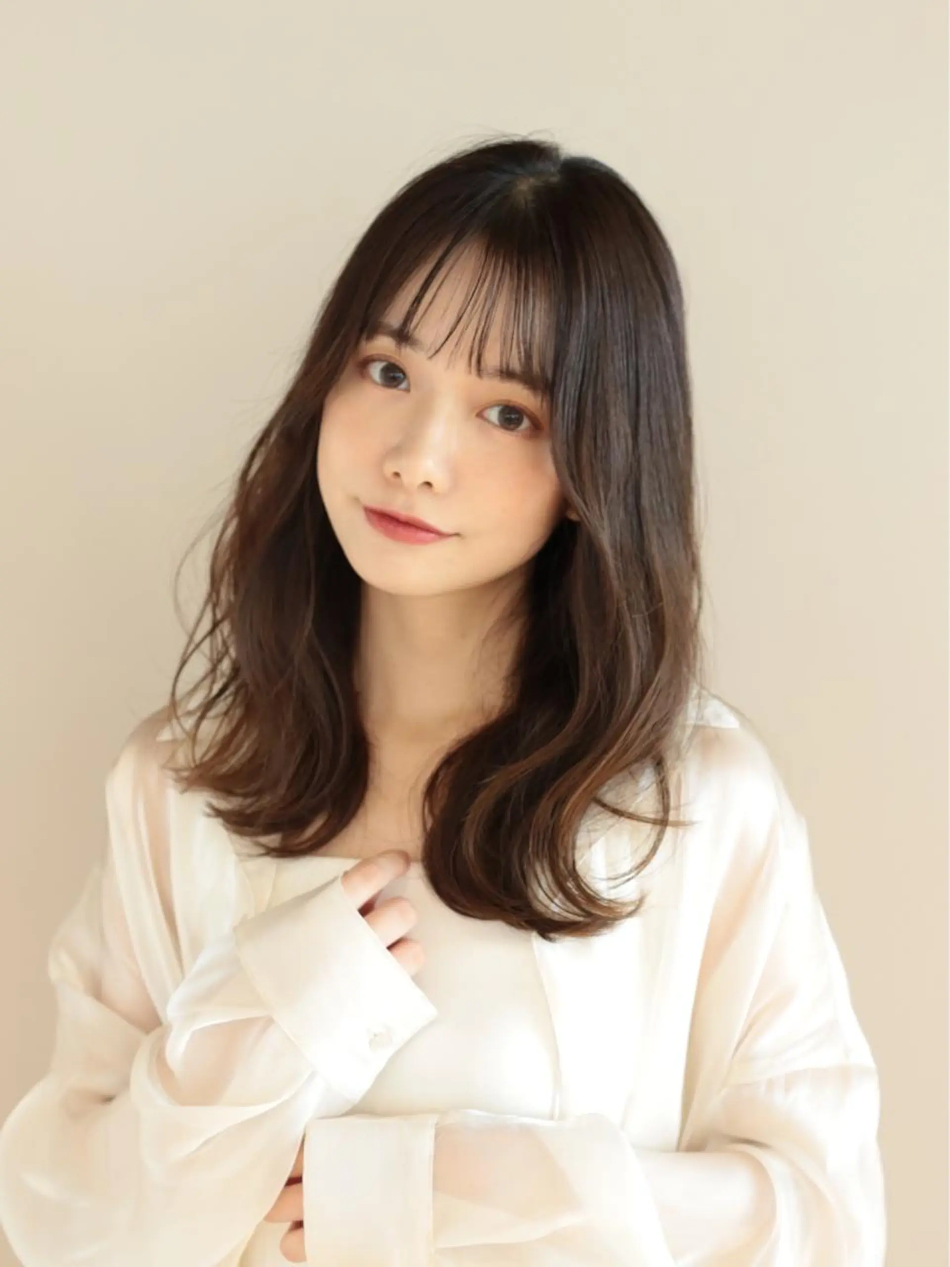 ロング カラー 佐藤 悠衣/透明感 カラー/似合わせ前髪のヘアスタイル