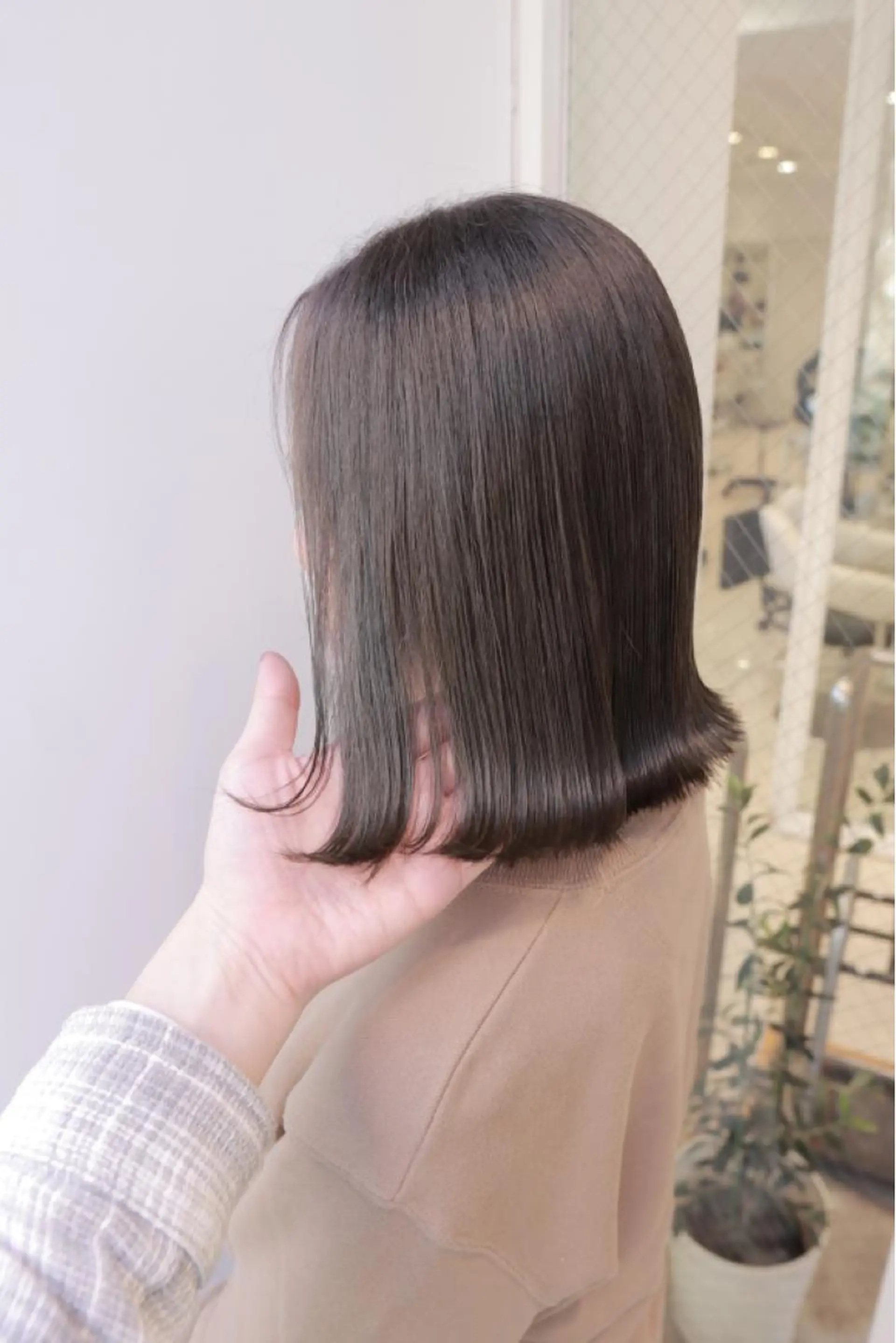 セミロング ヘアカラー トリートメント "オクムラ タクヤ"のヘアスタイル