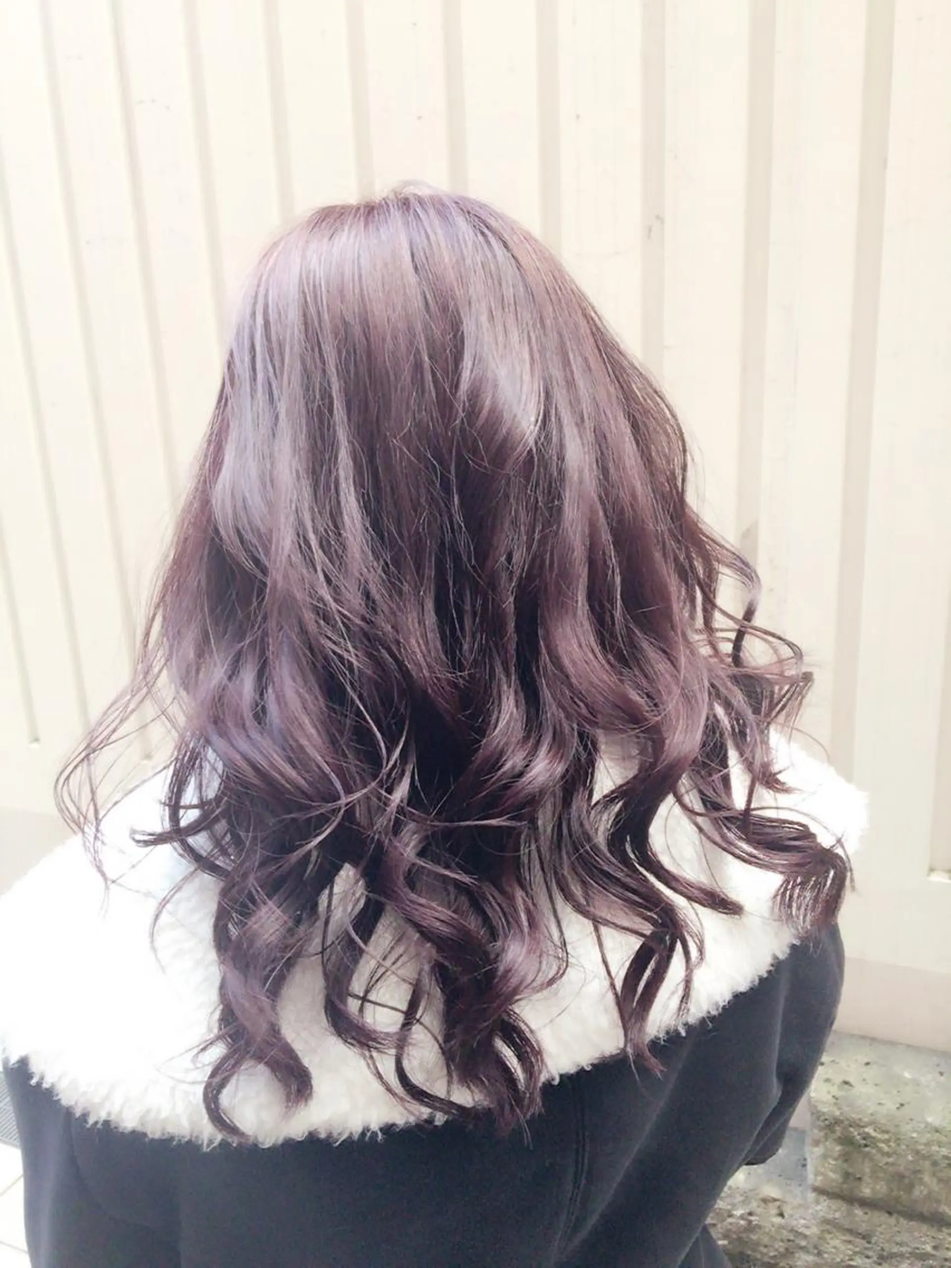 ミディアム ピンクブラウン カット ヘアカラー トリートメント siki. 石渡のヘアスタイル