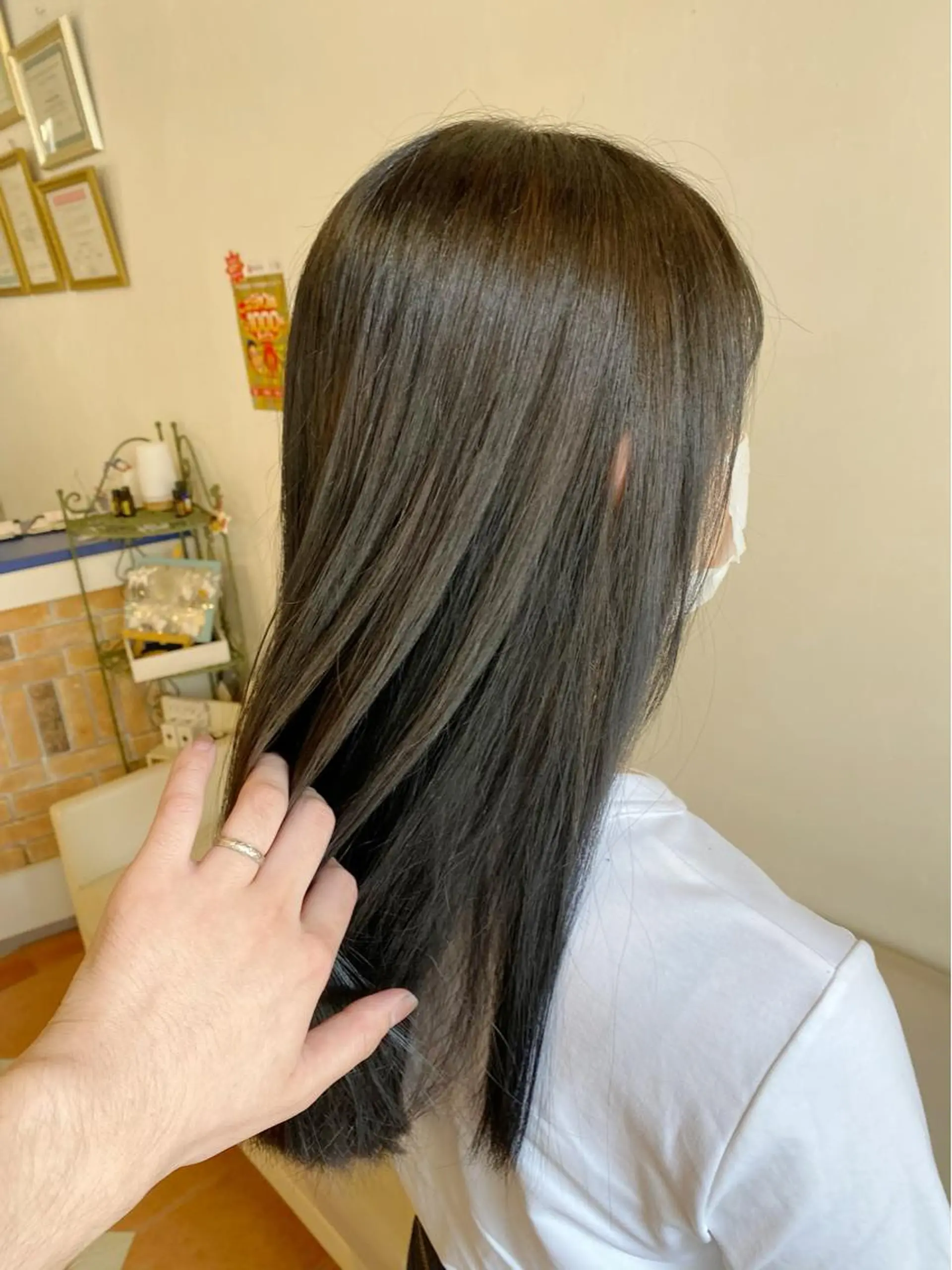 ロング カラー ヘアカラー トリートメント 石井 佑樹のヘアスタイル