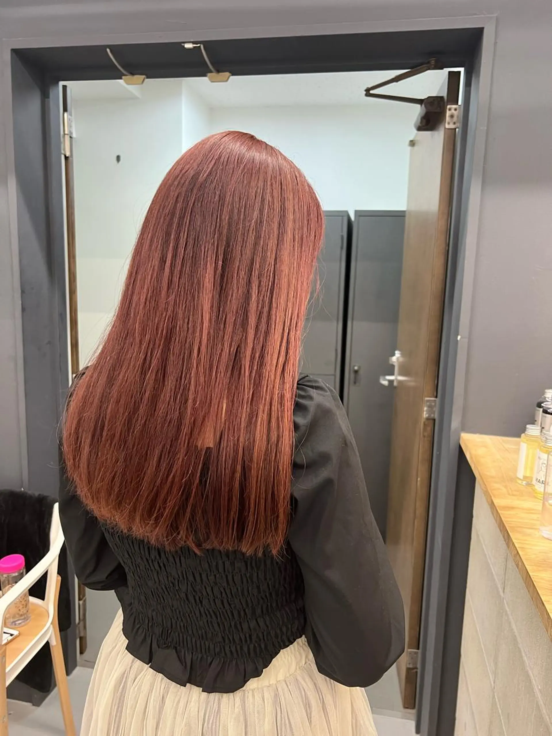 カラー ブラウンカラー ピンクカラー スパイキーショート パーマ　具志堅　太志のヘアスタイル