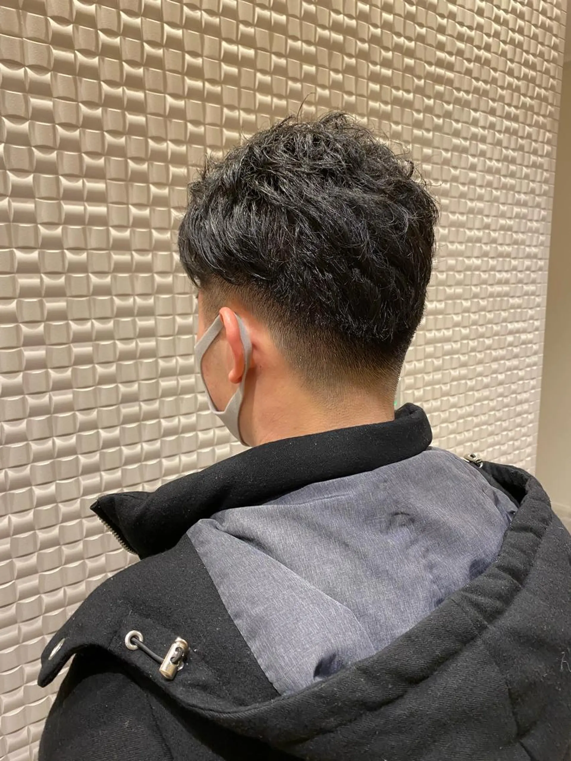 ショート 新宿メンズパーマ ヨモギダのヘアスタイル
