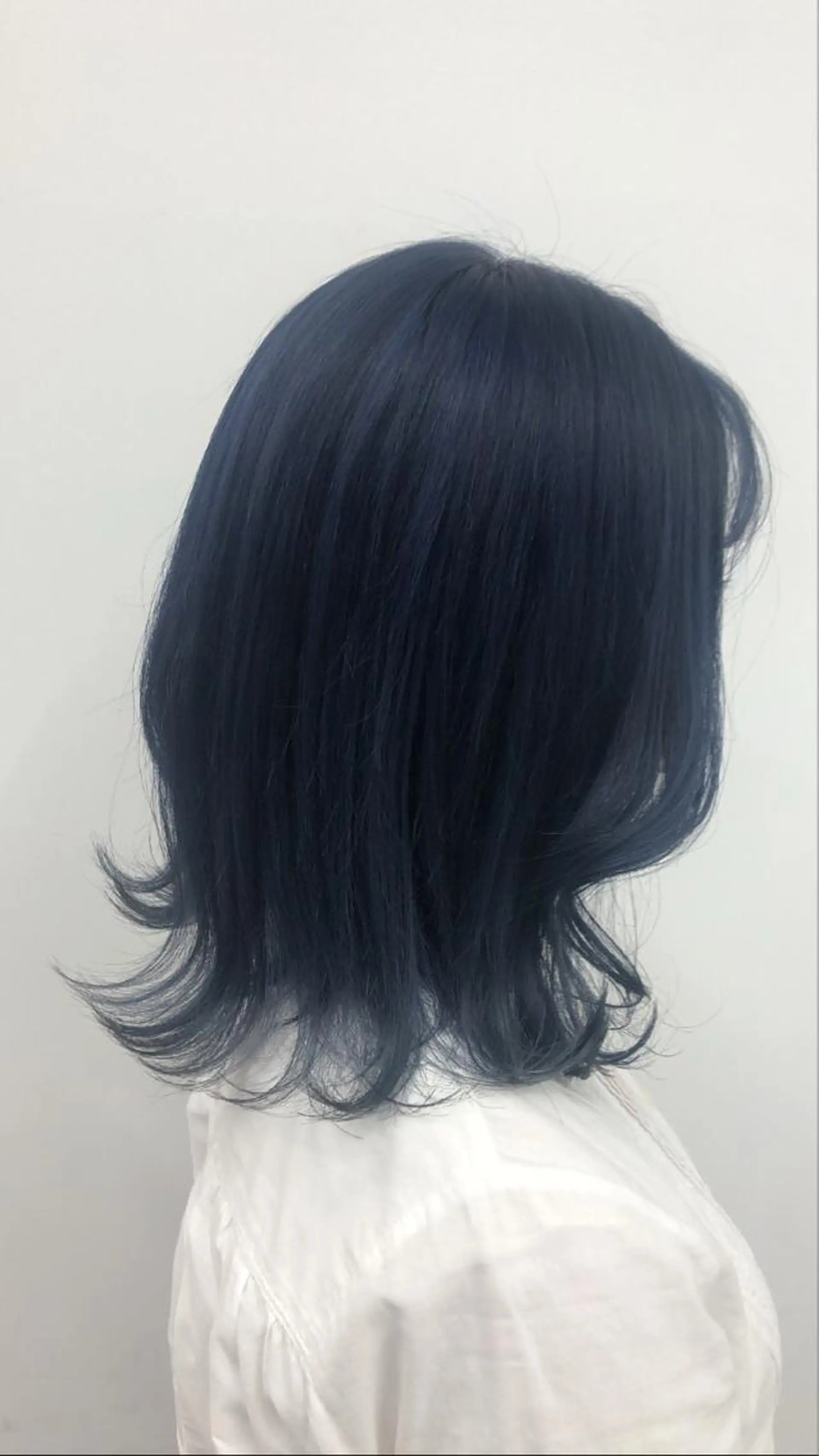 セミロング カラー ヘアアレンジ ラベンダーカラー レイヤー/ハイトーン 🧸SENAのヘアスタイル