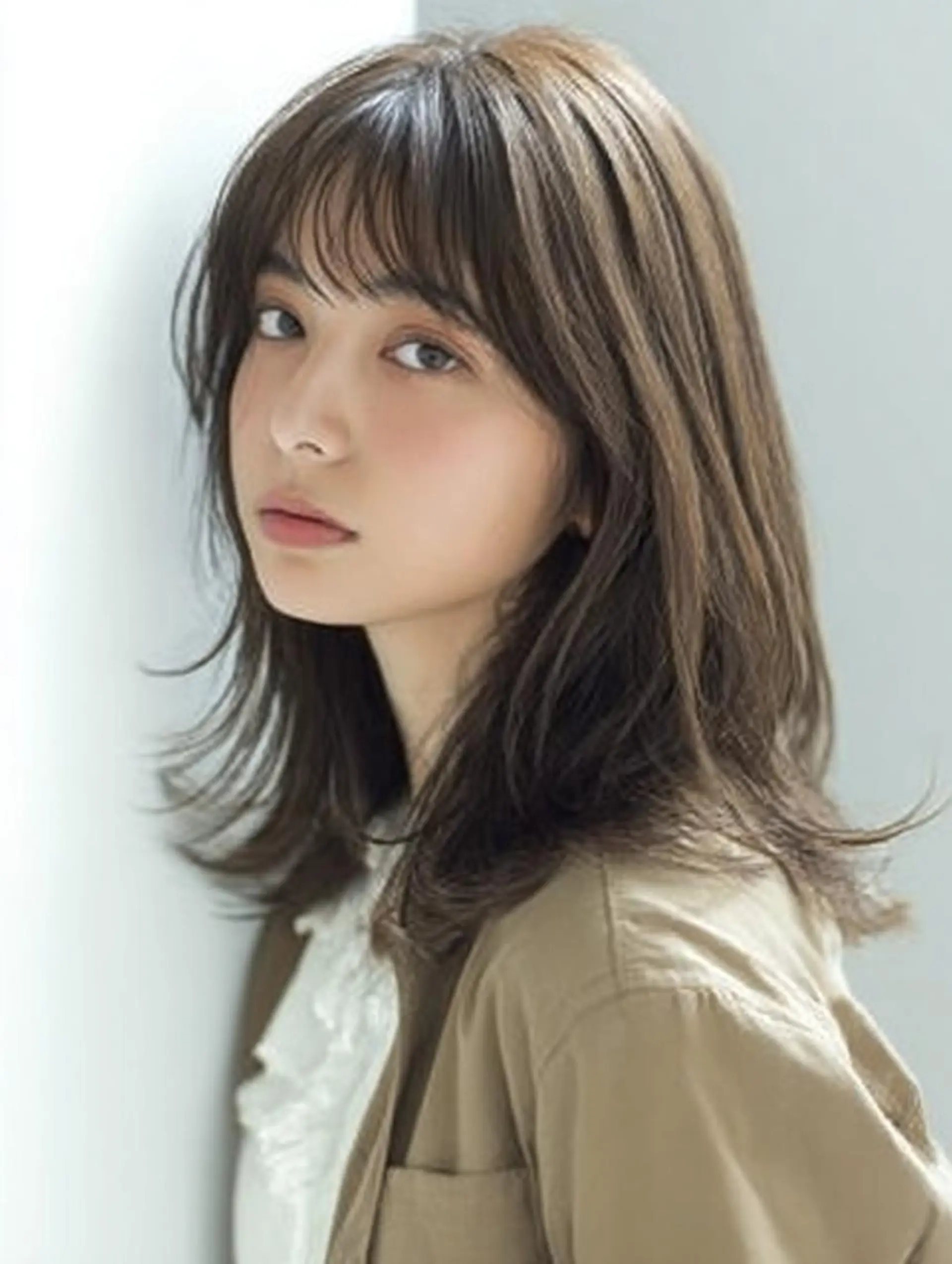 ミディアム ハッシュカット 髪質改善 レイヤーカット 縮毛矯正 トリートメント カット ヘアカラー トリートメント 生艶髪＆レイヤー🔔 渋谷お薦めNo.1✨のヘアスタイル