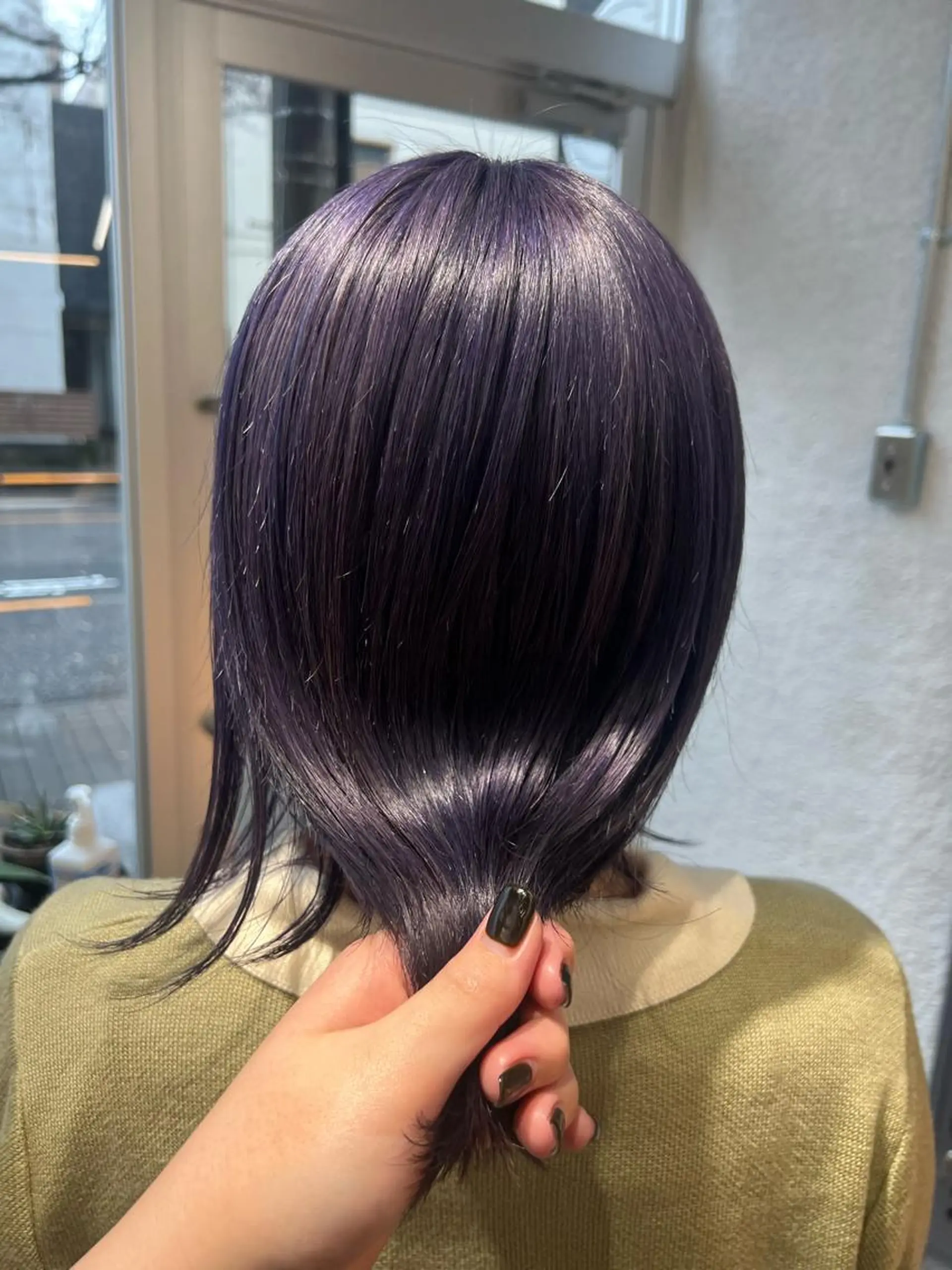 ミディアム カラー ブリーチ ブルーカラー ブルーラベンダー ラベンダーカラー オタク特化美容師💟 チバコナツのヘアスタイル