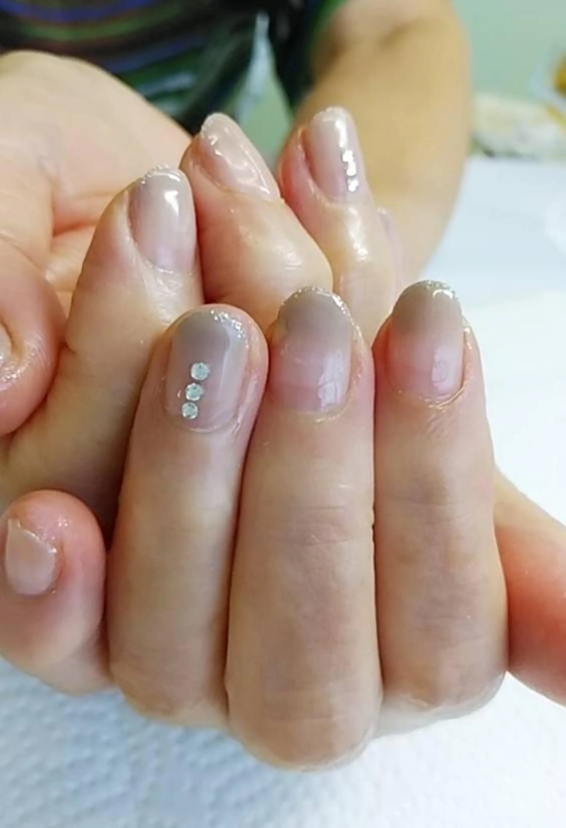 ネイル グラデーション ハンドネイル ハンドケア プライベートサロン Rosy Lilyのネイルデザイン