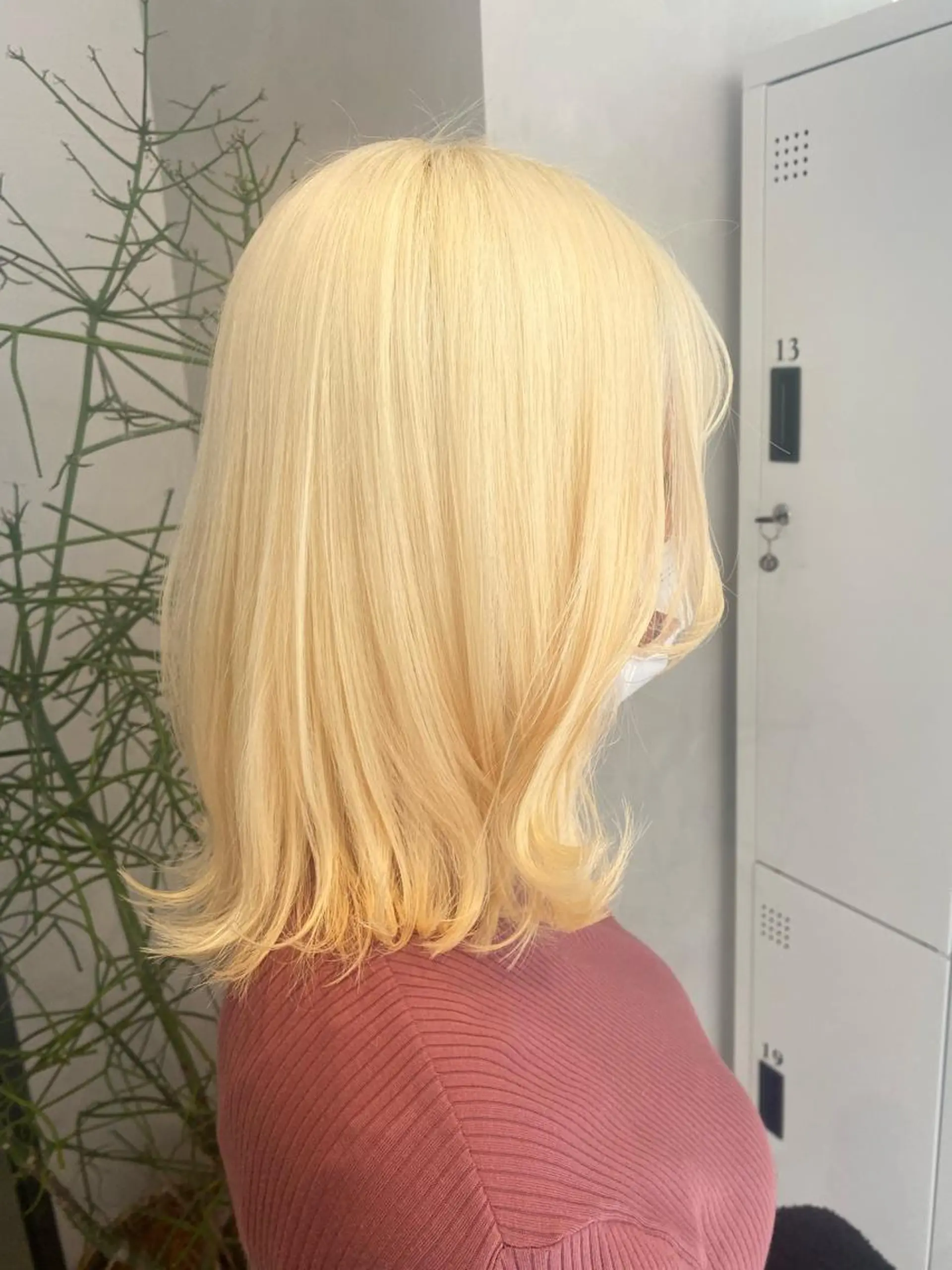 ミディアム カラー カット ヘアカラー トリートメント デザインカラー/パー マ🦖外岡咲希🦖のヘアスタイル