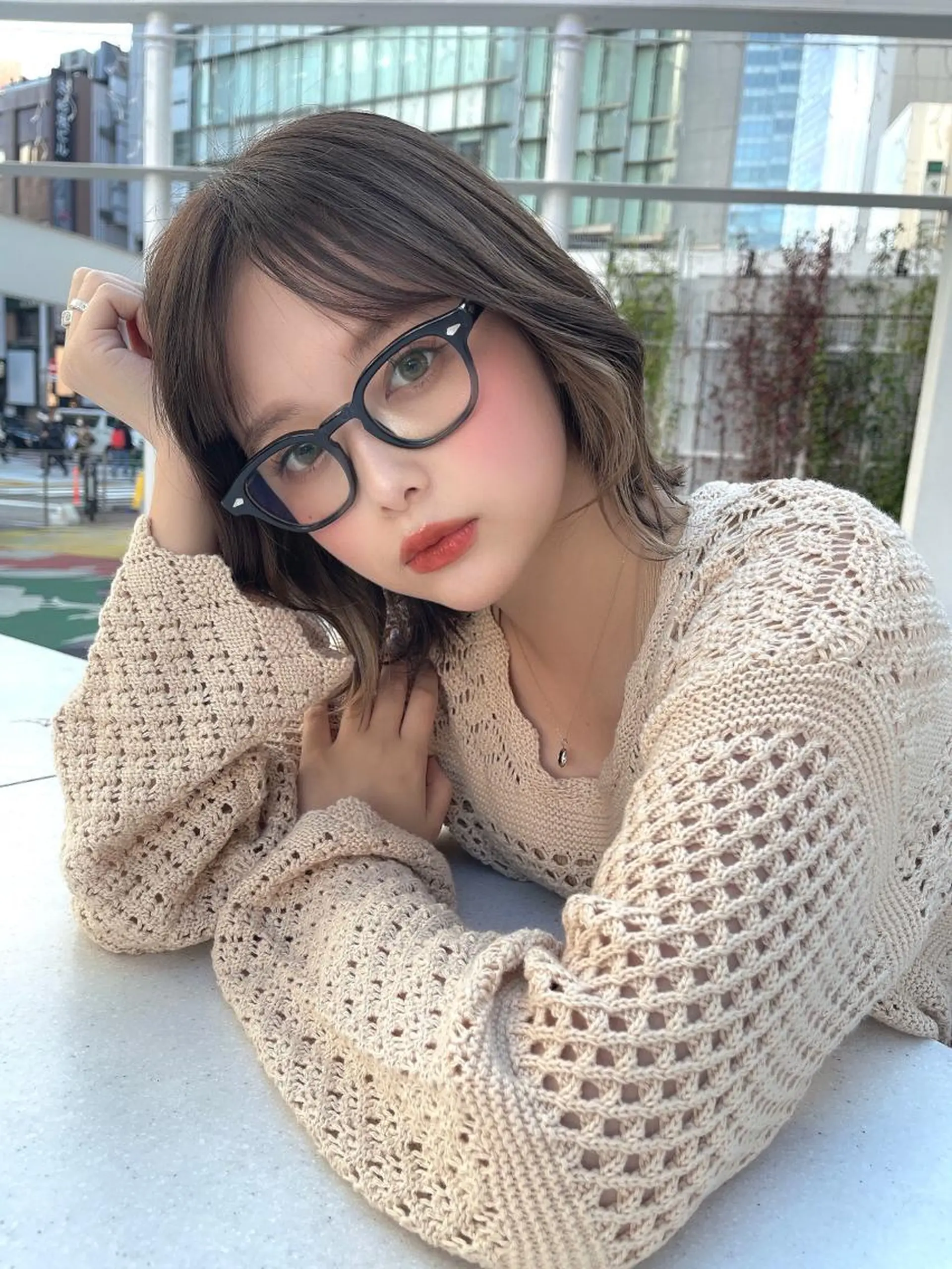 ミディアム カラー パーマ ヘアアレンジ イヤリングカラー イルミナカラー ボブ くびれヘア 髪質改善 日本一の小顔カット/ ボブ/顔周り/韓国のヘアスタイル