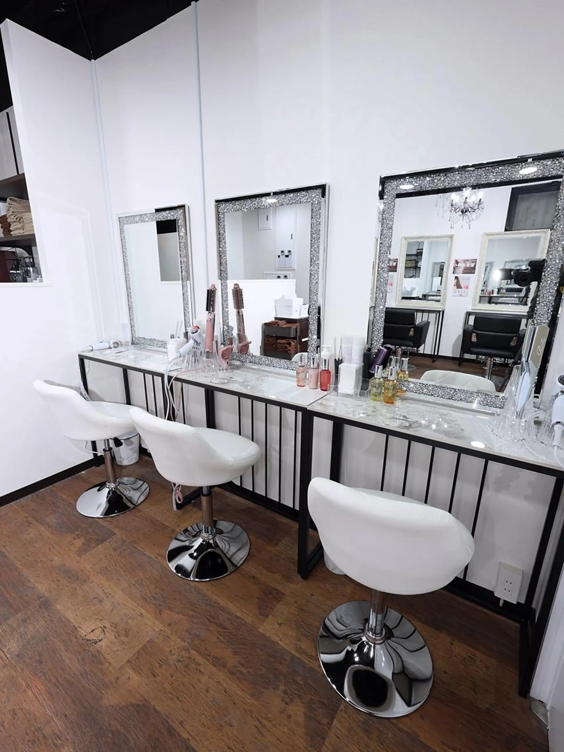 ミディアム カラー 白髪染め専門店 Recolorなおこのヘアスタイル