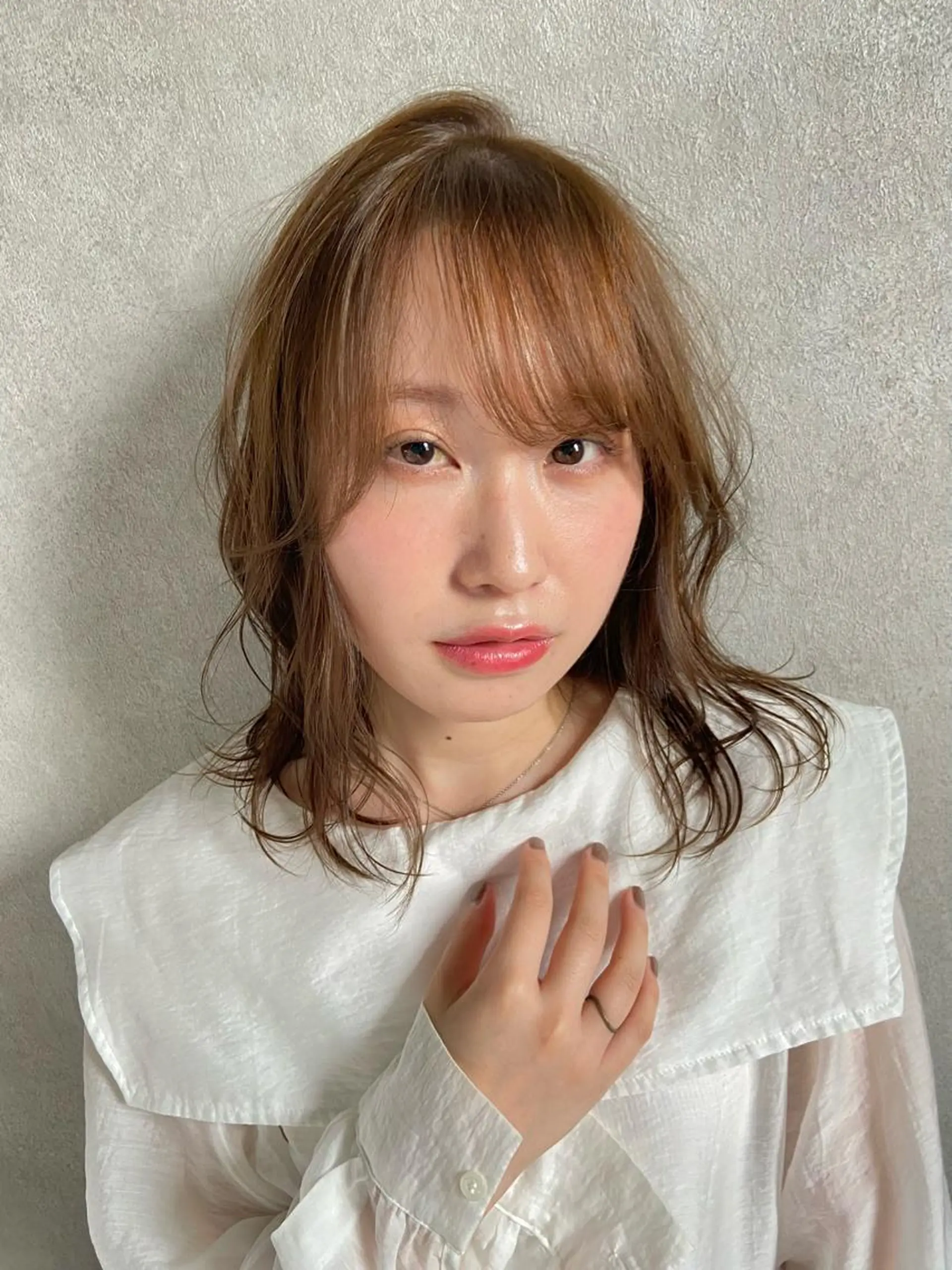 ミディアム カラー lico 栁 詩音のマツエク・マツパデザイン