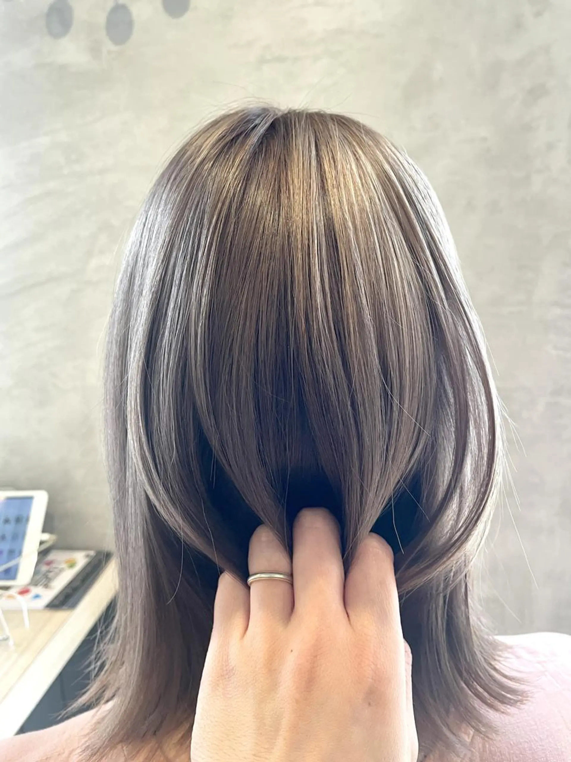 ロング 韓国レイヤーカット✨ 縮毛矯正　原田 優作のヘアスタイル