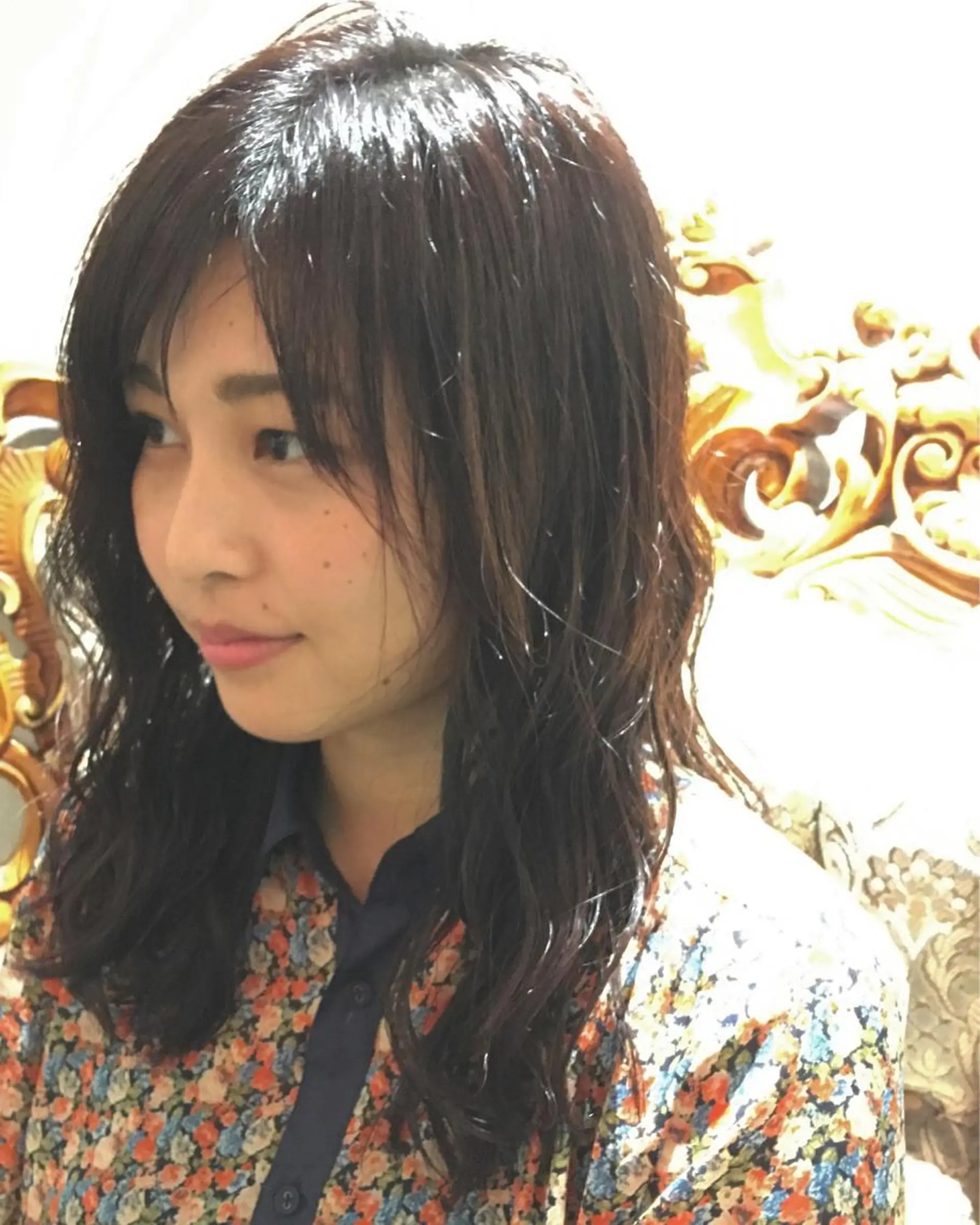 セミロング カラー パーマ ヘアアレンジ ベージュカラー エグチ アキラのヘアスタイル