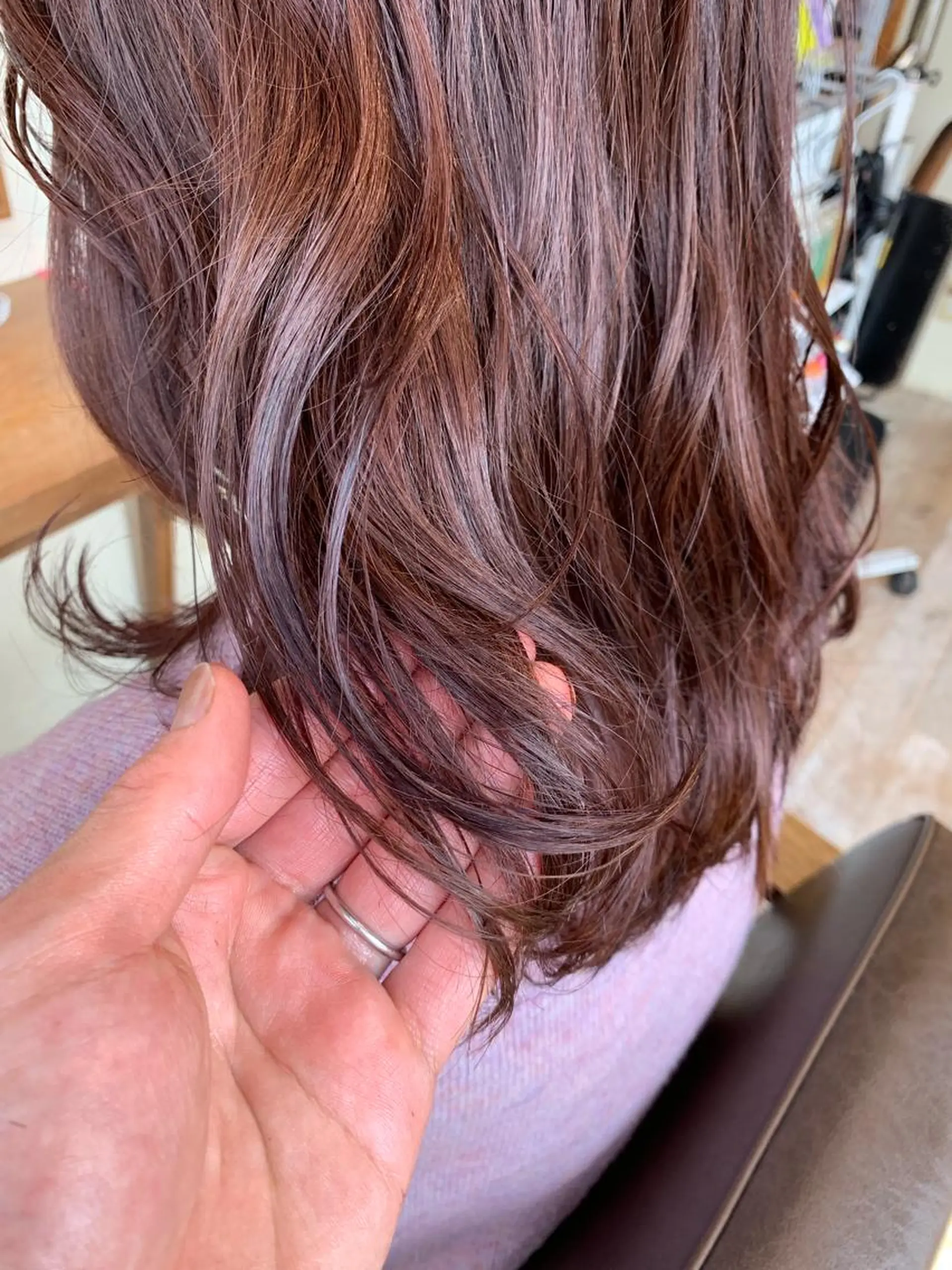 ミディアム カラー 四ッ井 翔のヘアスタイル