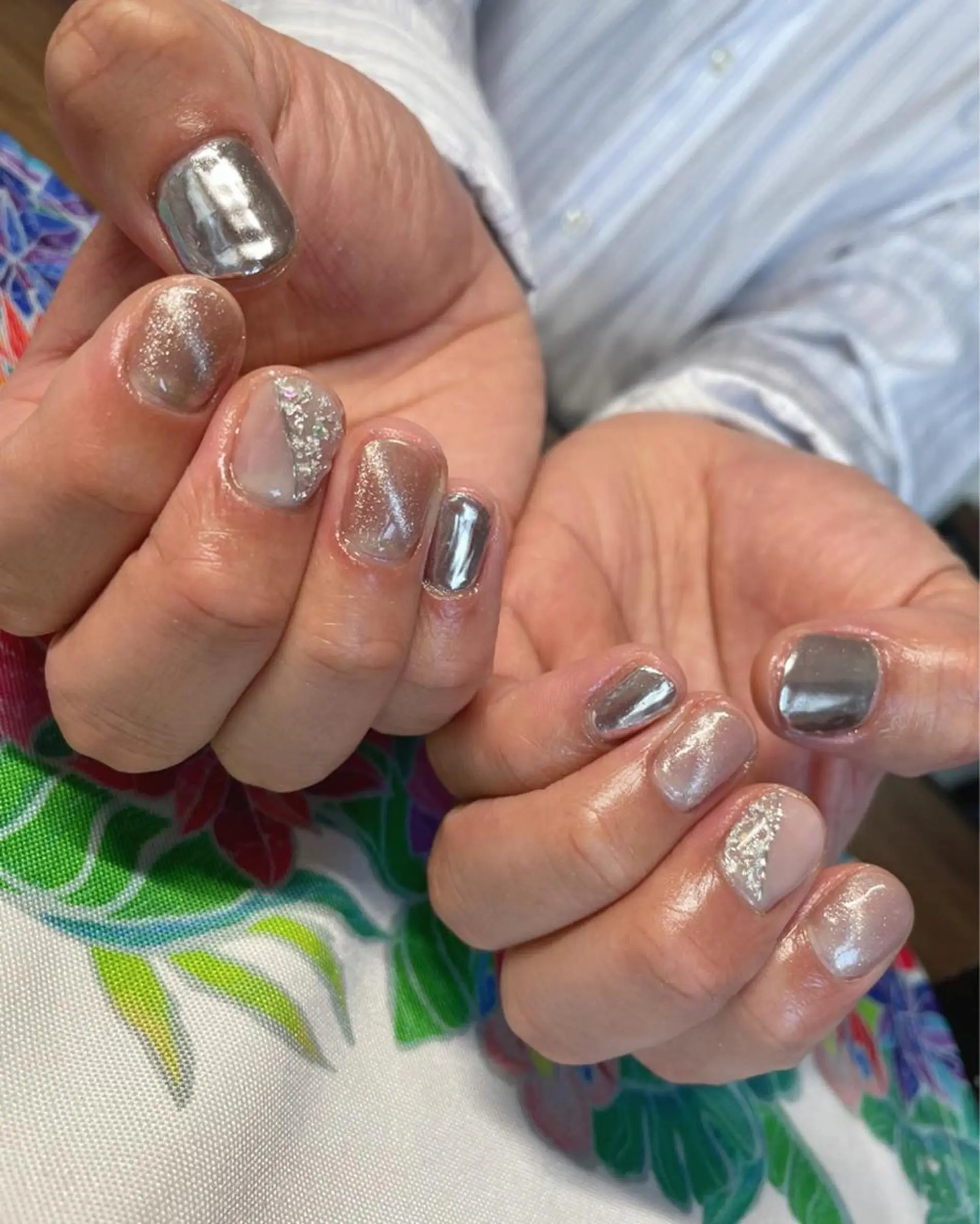 ネイル ラメ(グリッター) マグネットネイル メンズネイル ミラーネイル Nail salon Ariettyのネイルデザイン
