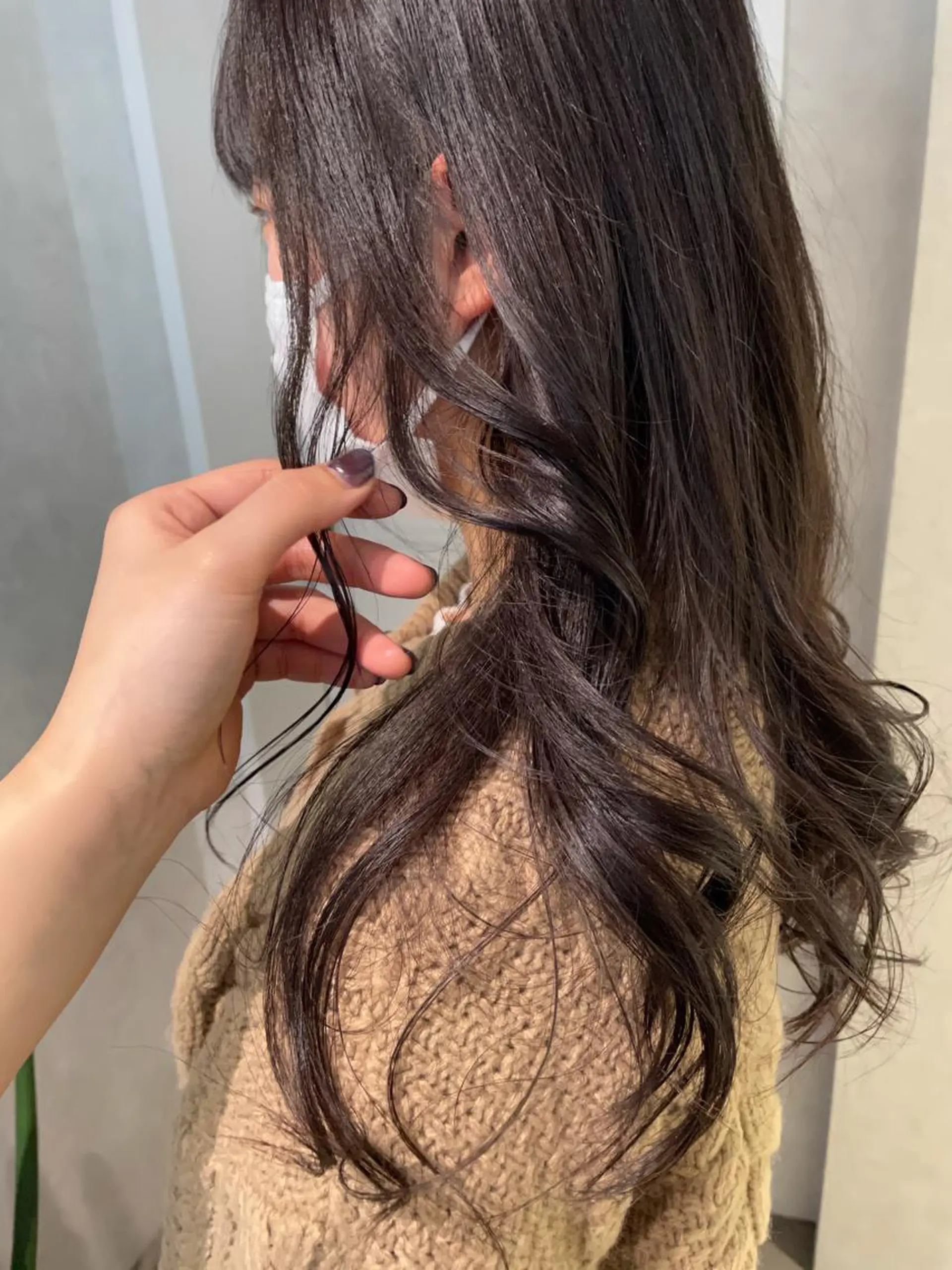 ロング カラー 透明感カラー トリートメント ヘアカラー トリートメント ナチュラル透明感🌱 小山美樹子のヘアスタイル